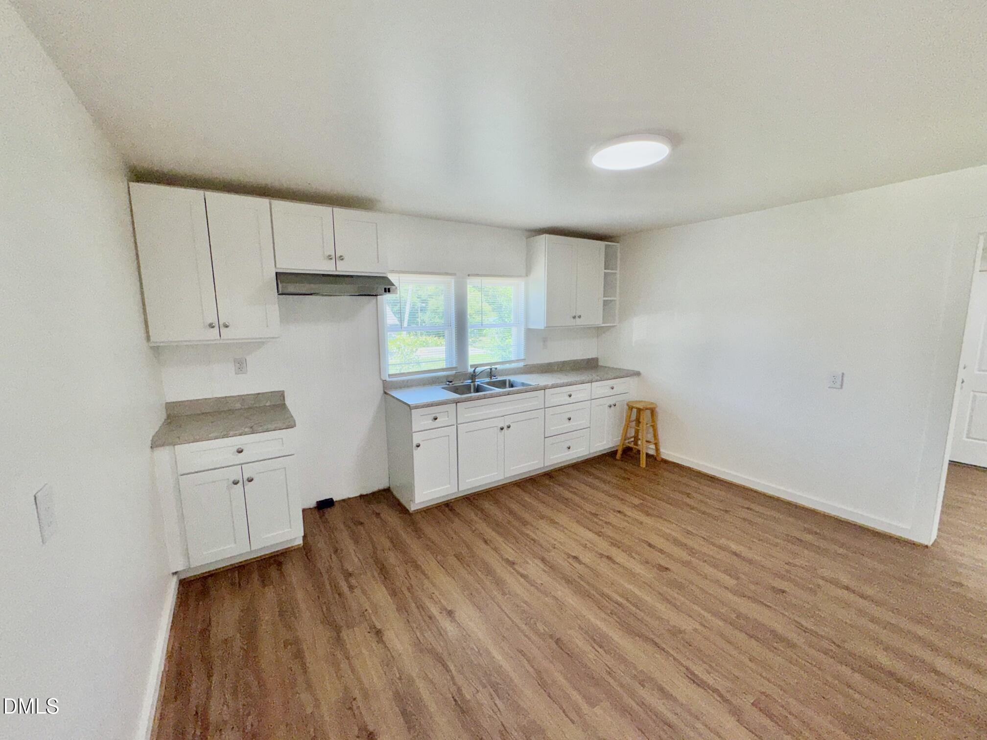 1246 Hight Street Property Photo 5