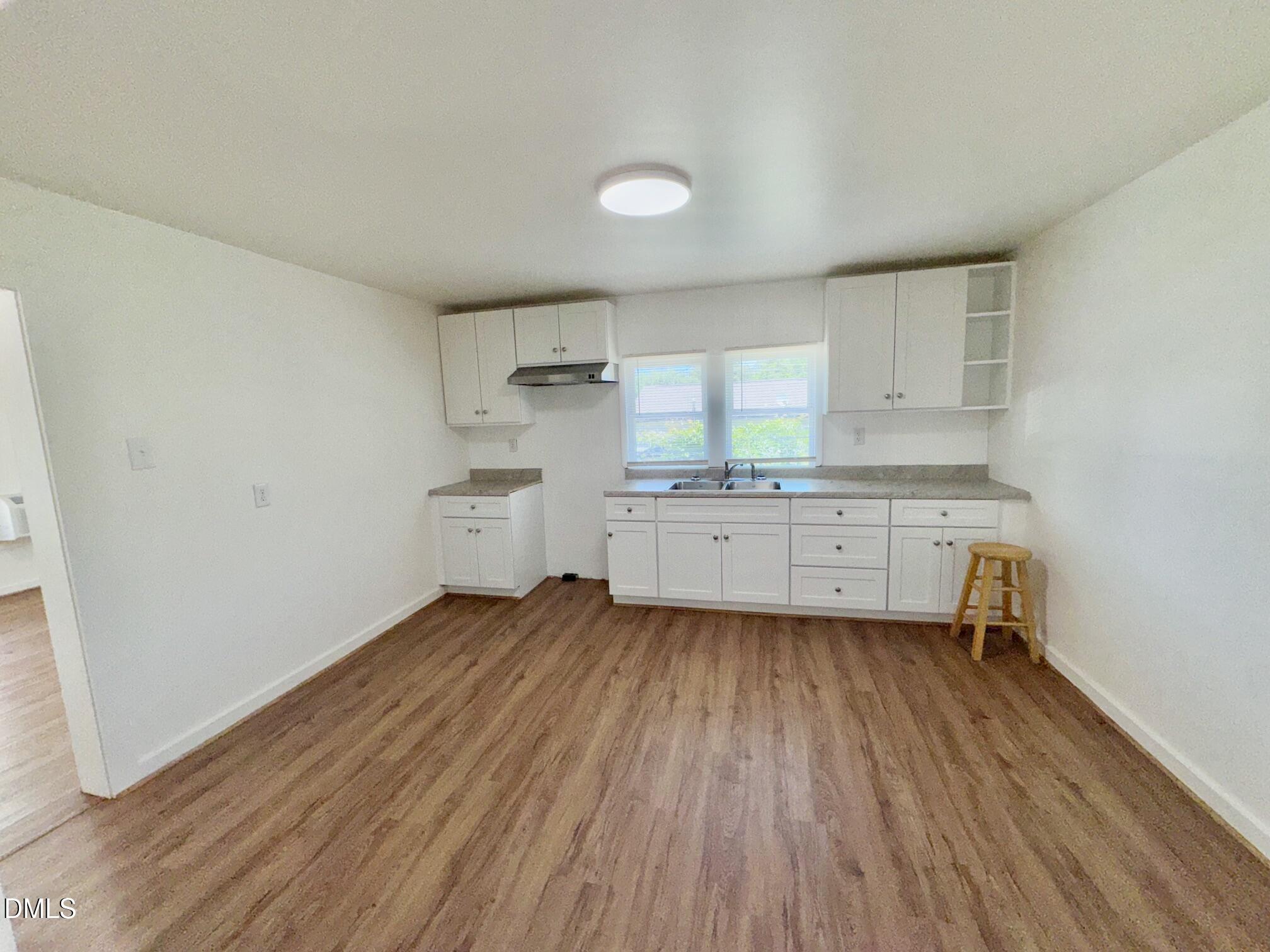 1246 Hight Street Property Photo 6