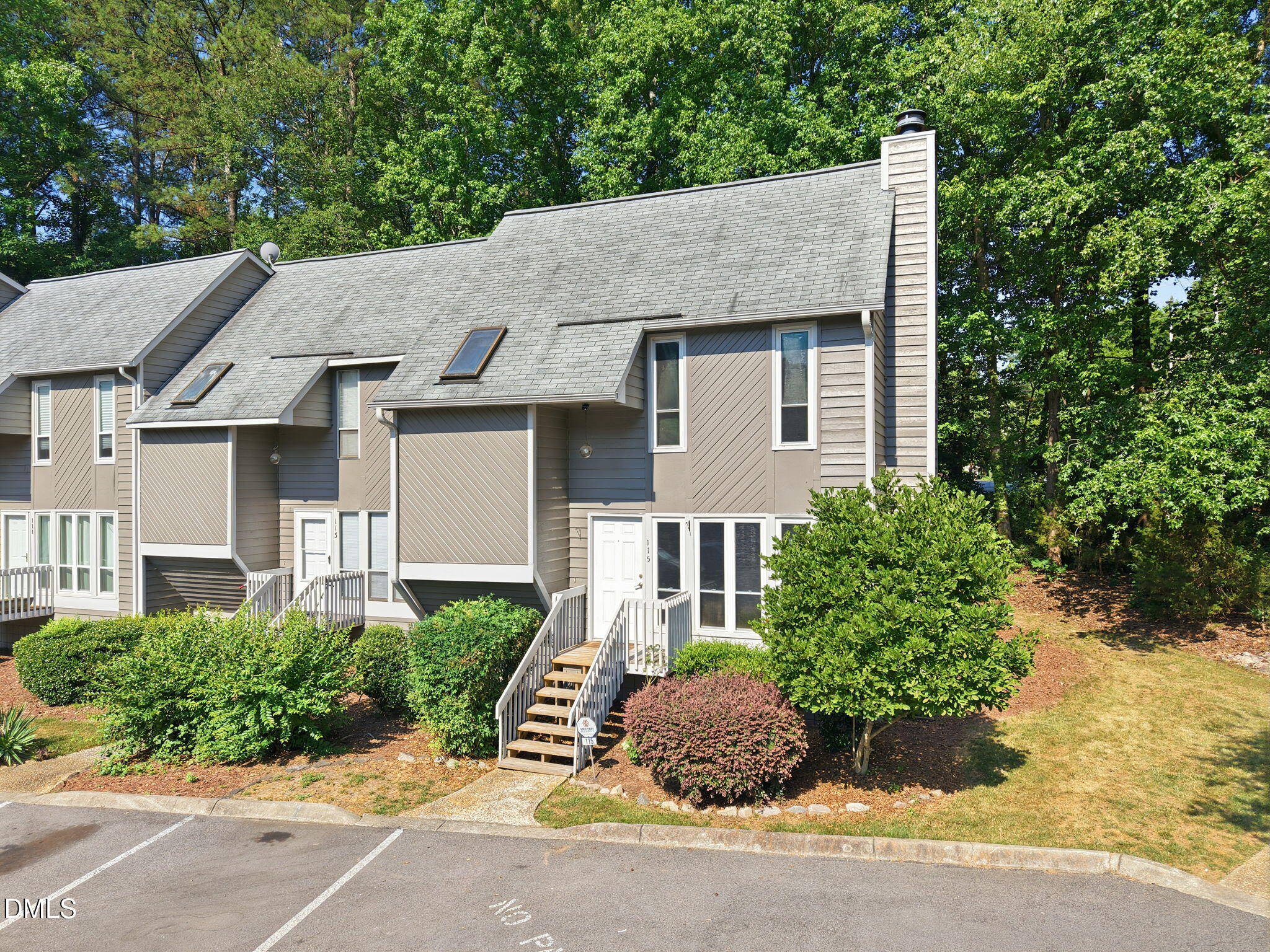 115 Virginia Place Property Photo 2