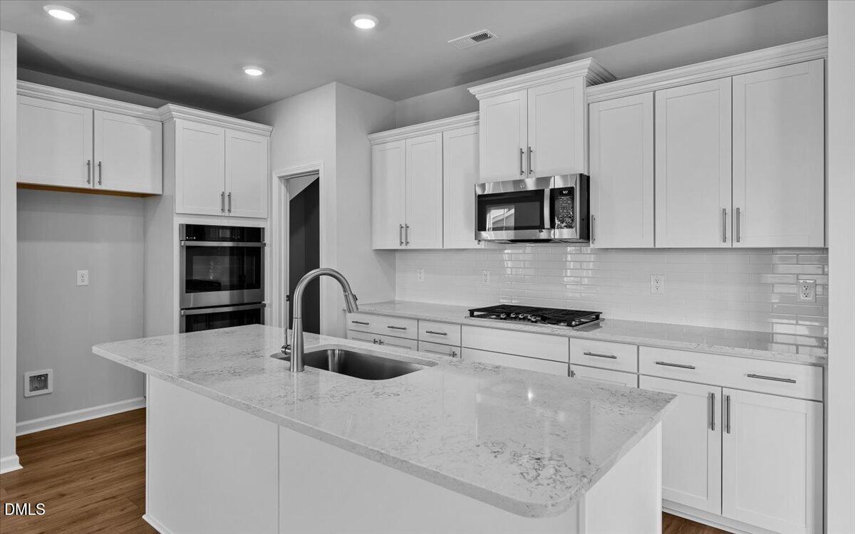 2128 Channel Street Property Photo 14