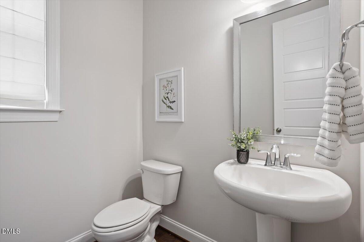 104 Evans Crest Lane Property Photo 20
