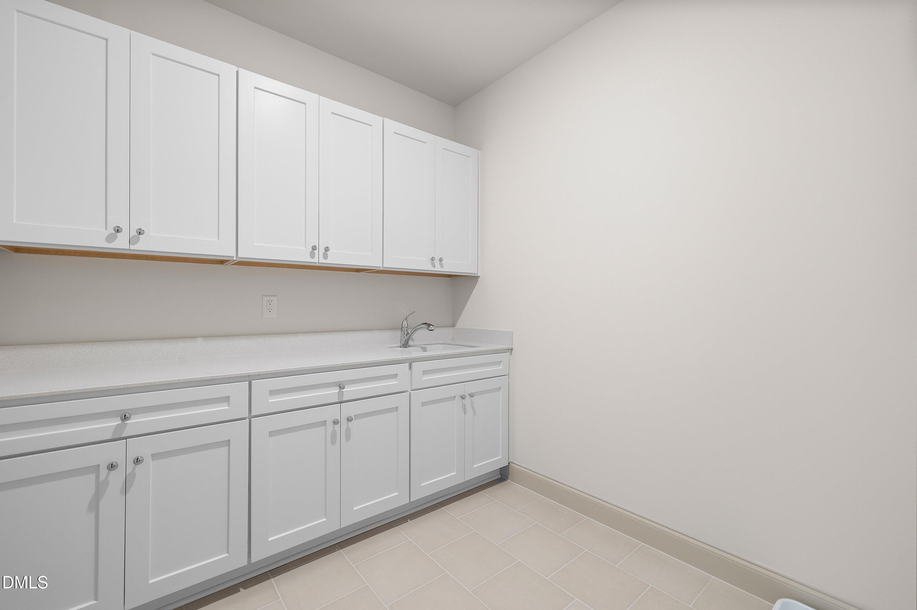 125 W Victoria Ridge Drive 29 Property Photo 22
