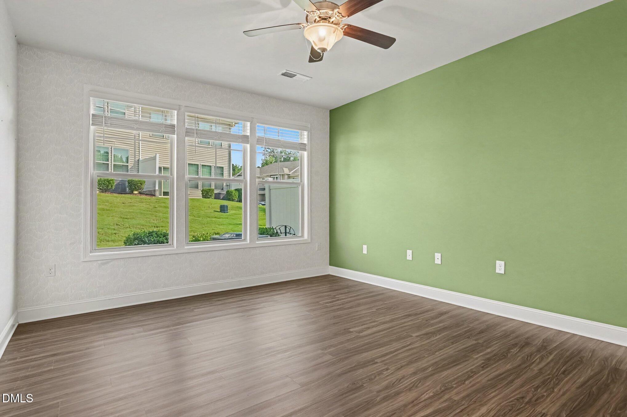 1004 Azimuth Drive Property Photo 10