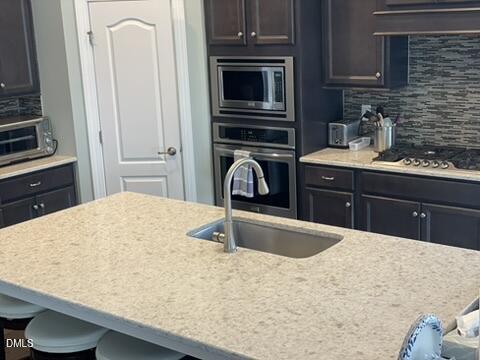 904 Traditions Ridge Drive Property Photo 11