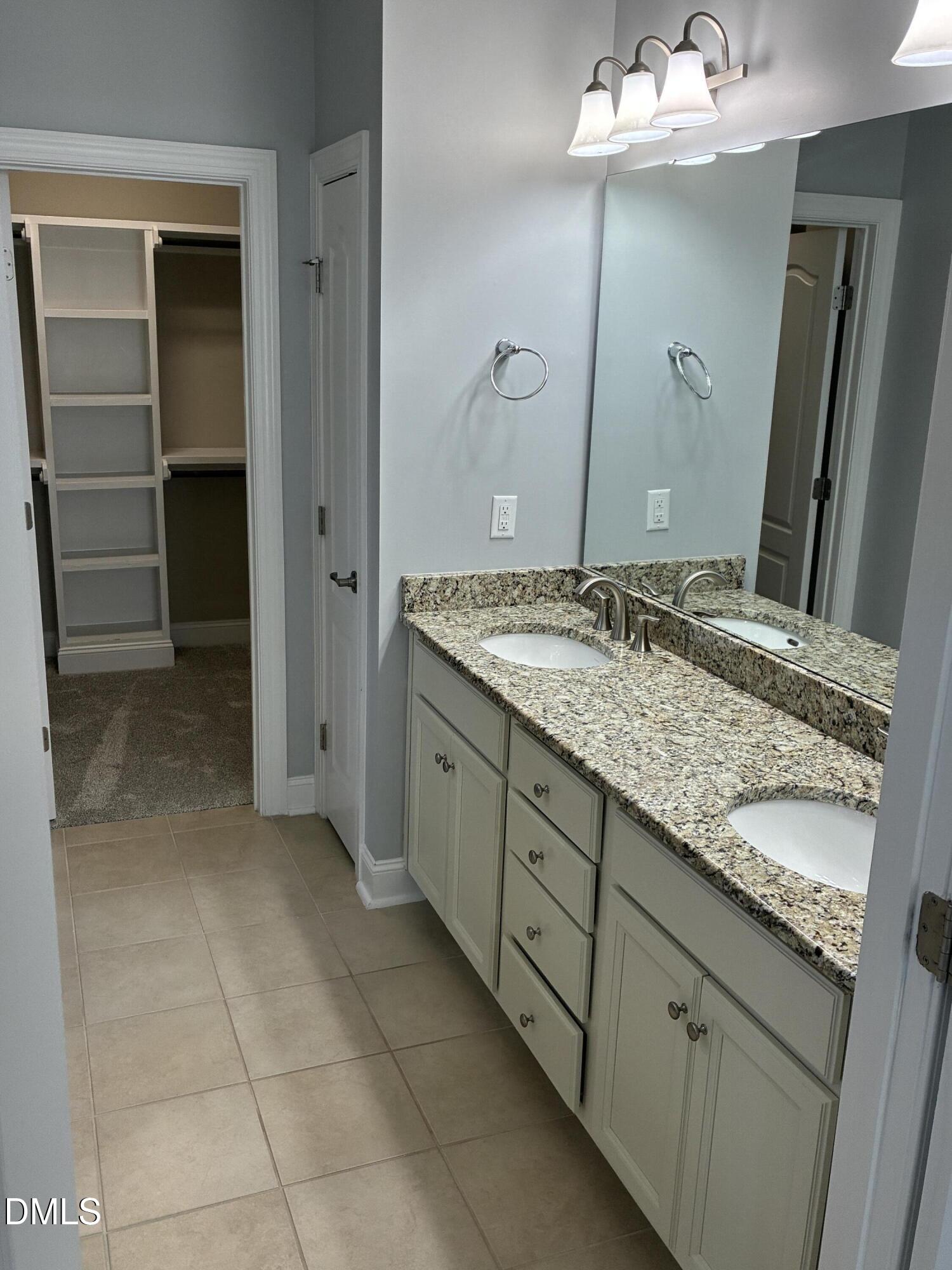 904 Traditions Ridge Drive Property Photo 21