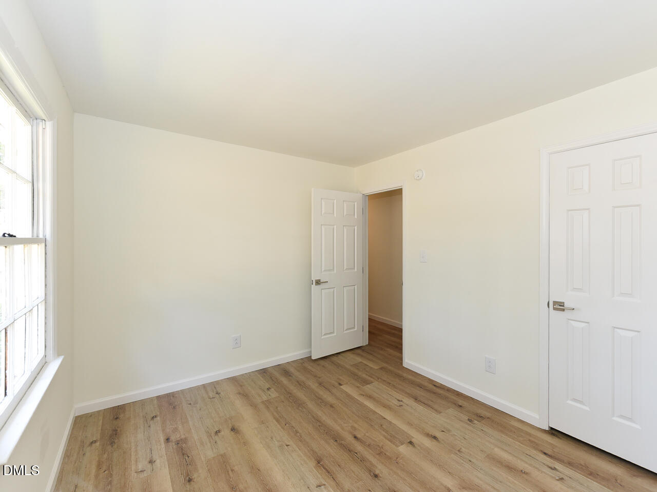 939 Cheves Road Property Photo 18