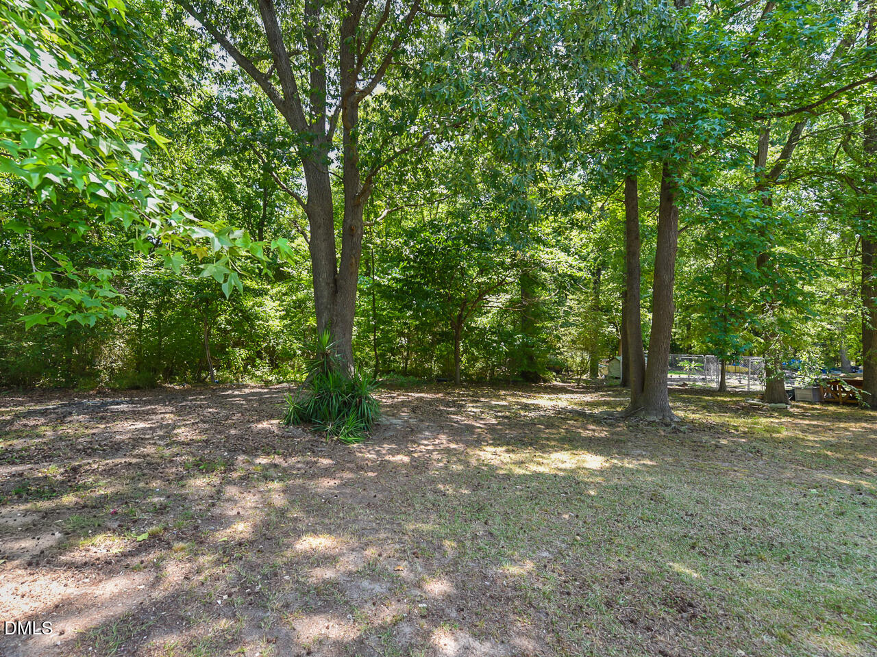 939 Cheves Road Property Photo 19