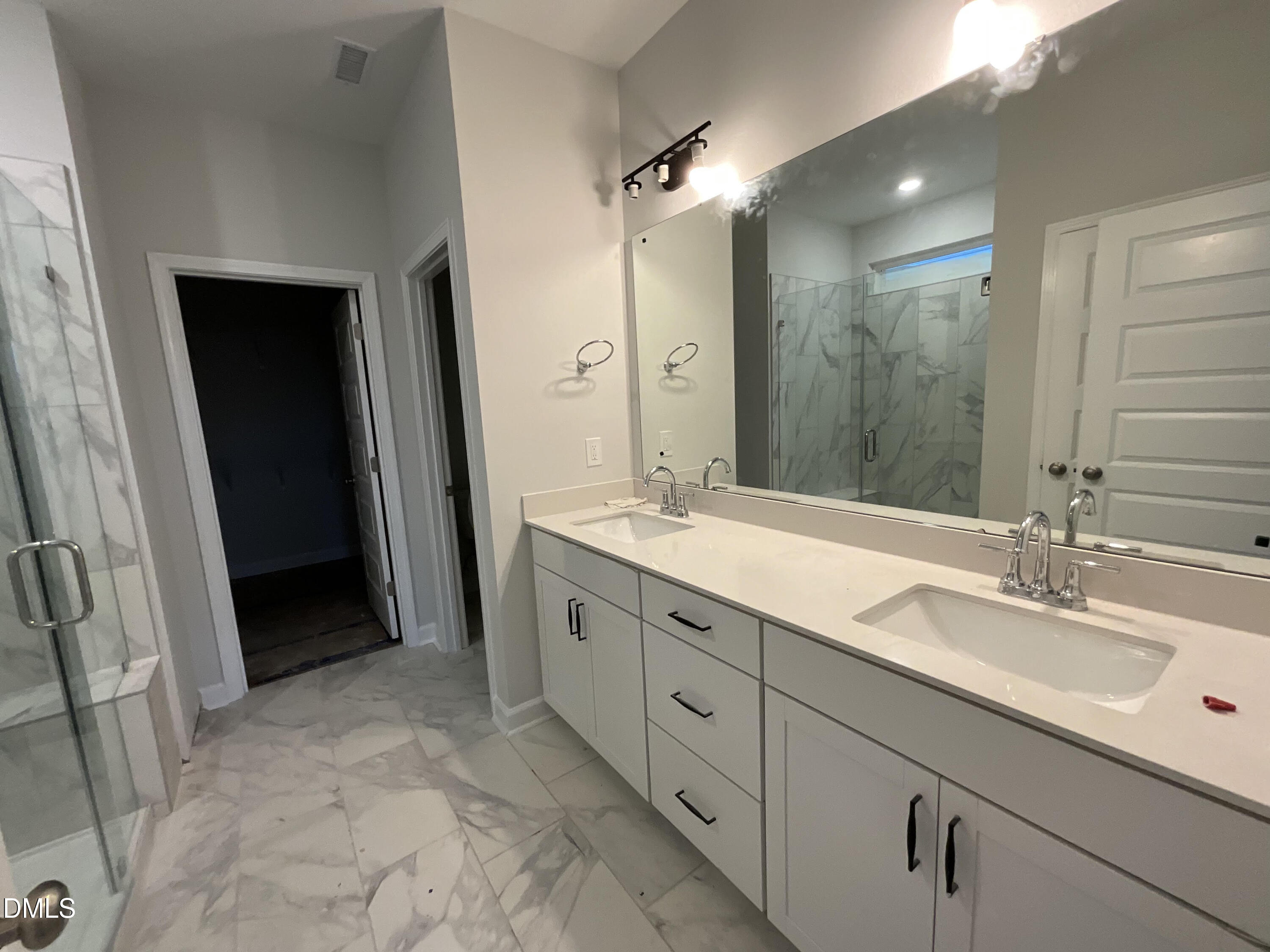 2024 Bull City Bend 380 Property Photo 4