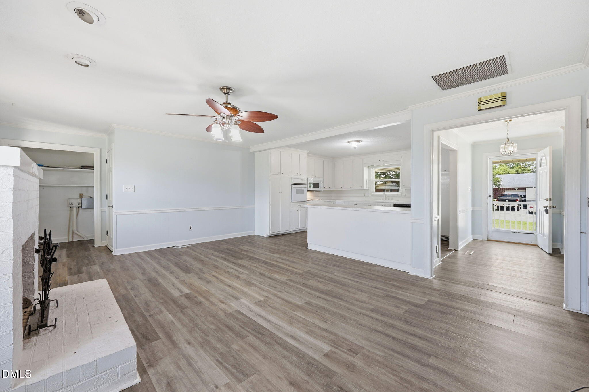 4130 Terrace Drive Property Photo 12