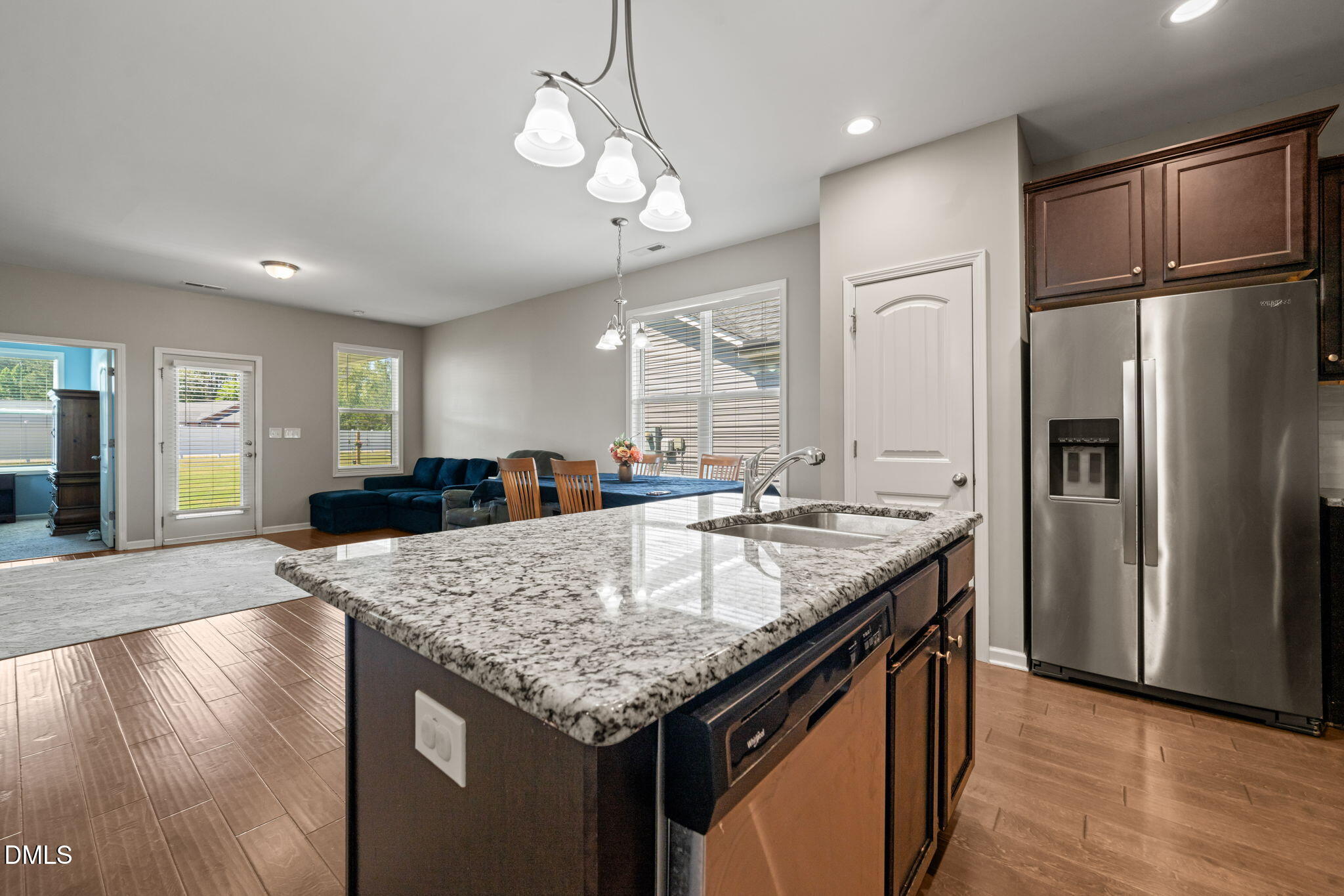 303 Bella Square Property Photo 6
