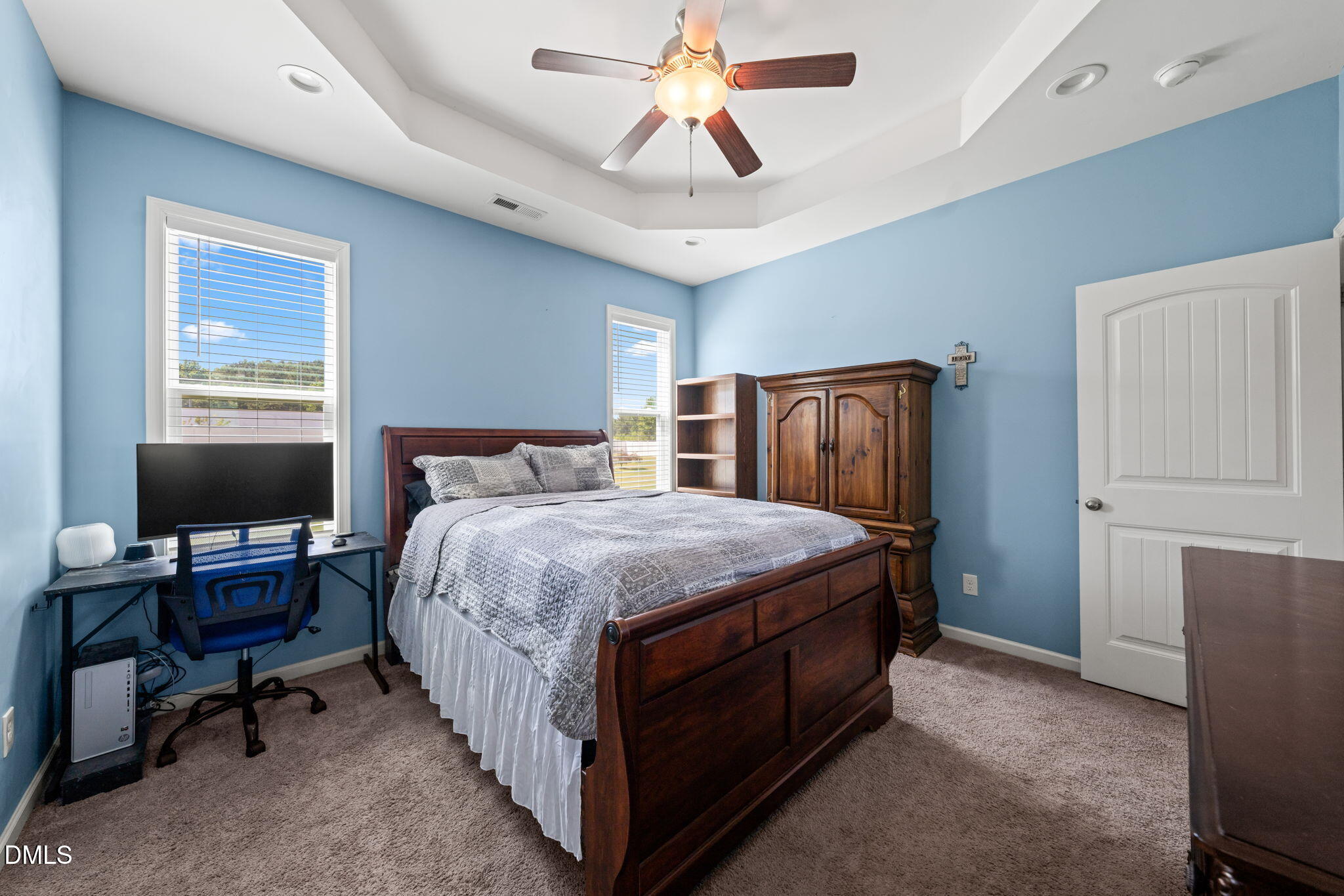 303 Bella Square Property Photo 17