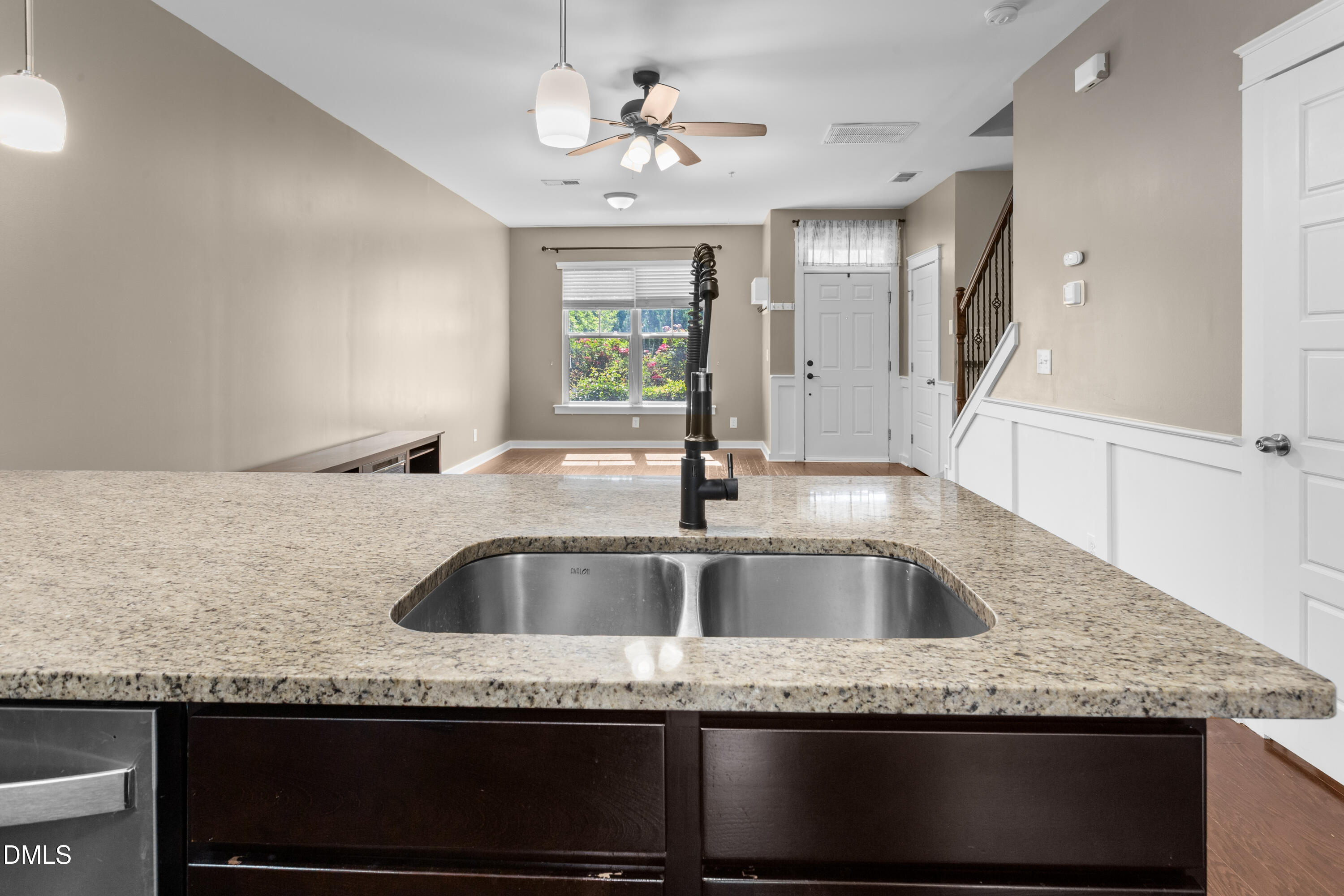7806 Allscott Way Property Photo 10