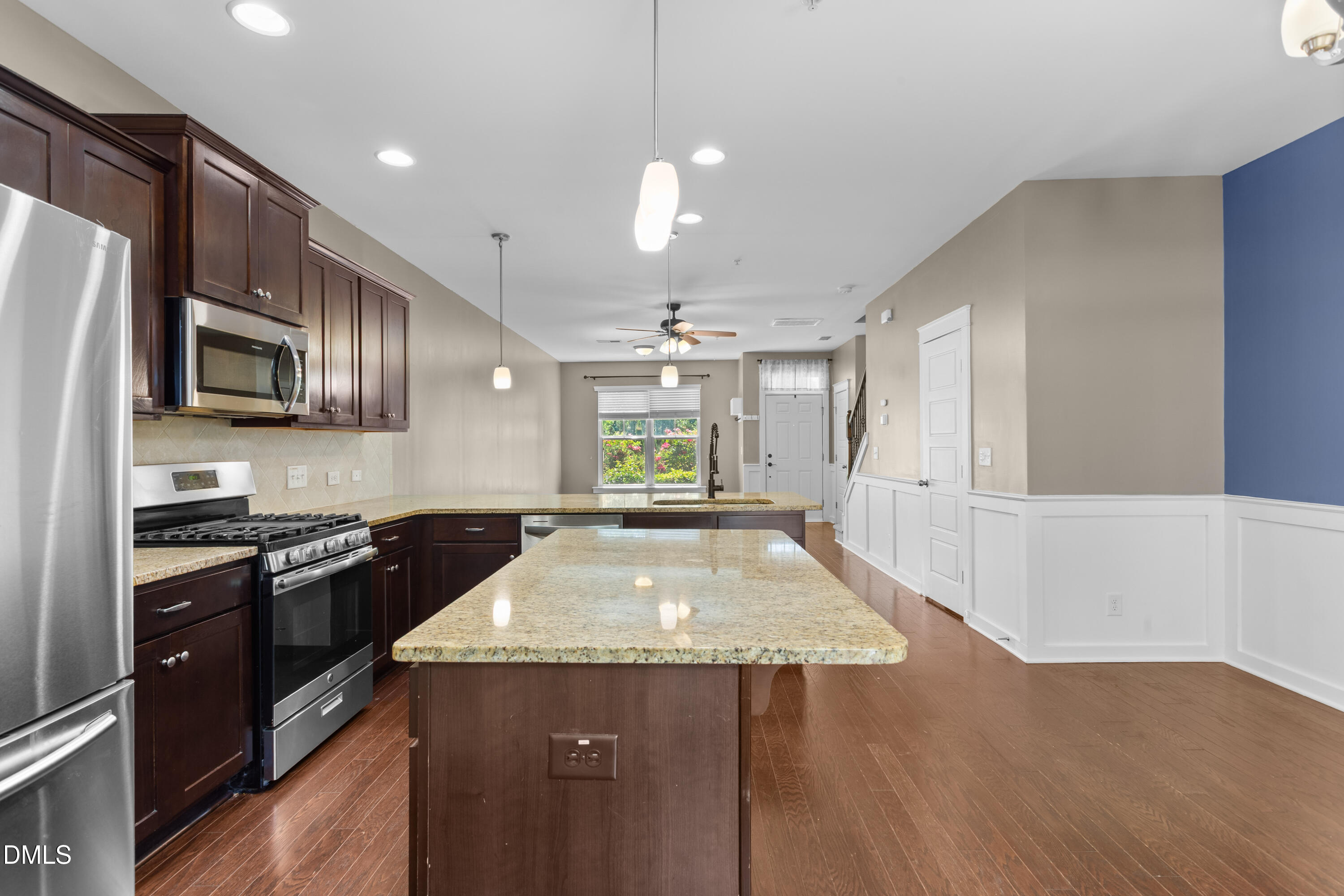 7806 Allscott Way Property Photo 11