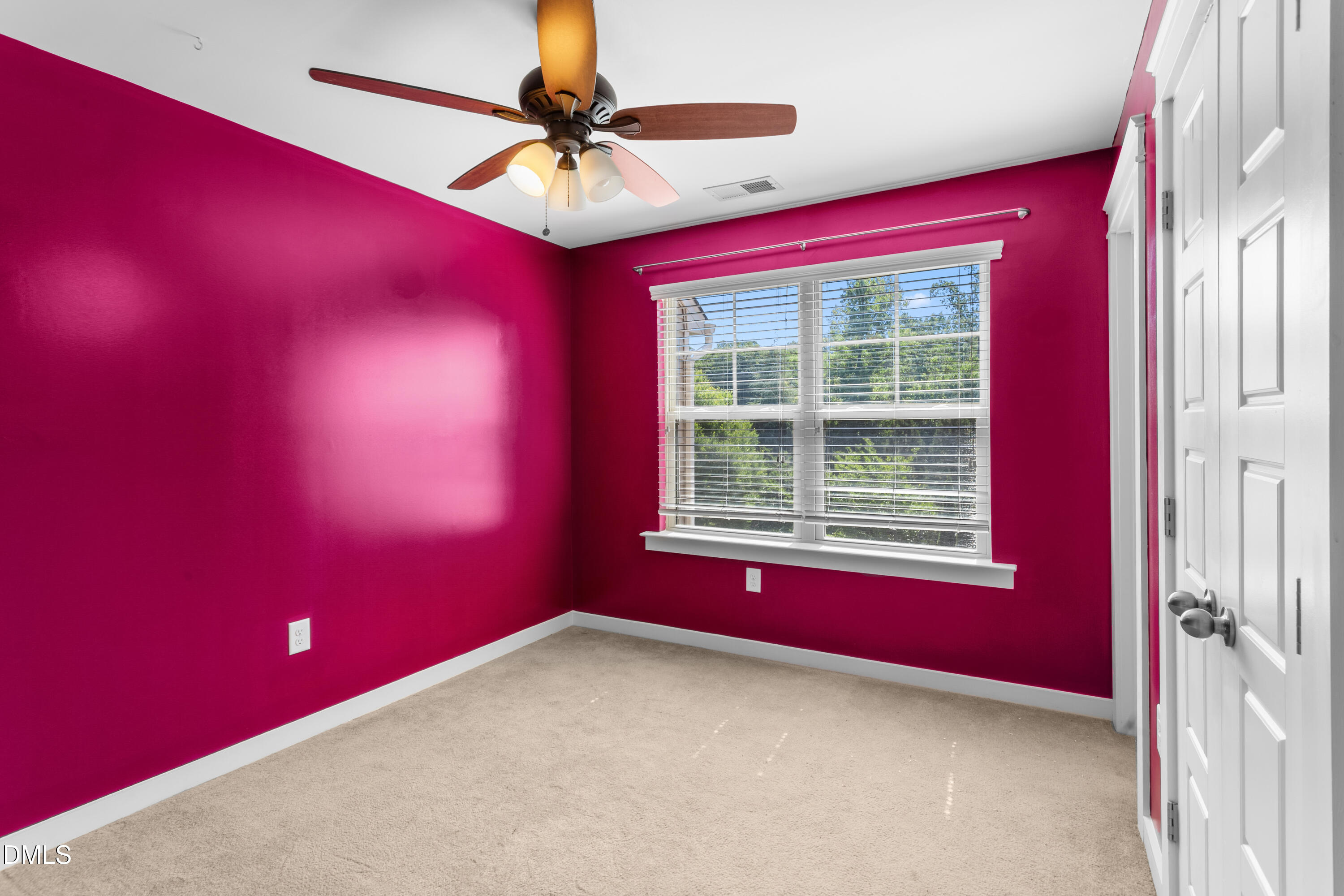 7806 Allscott Way Property Photo 23