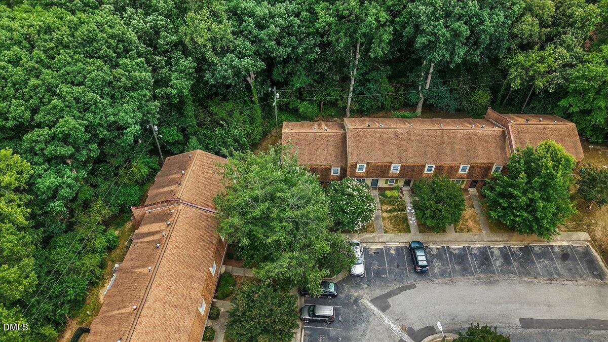4700 Blue Bird Court B Property Photo 29