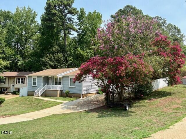 2600 Courier Court Property Photo 17