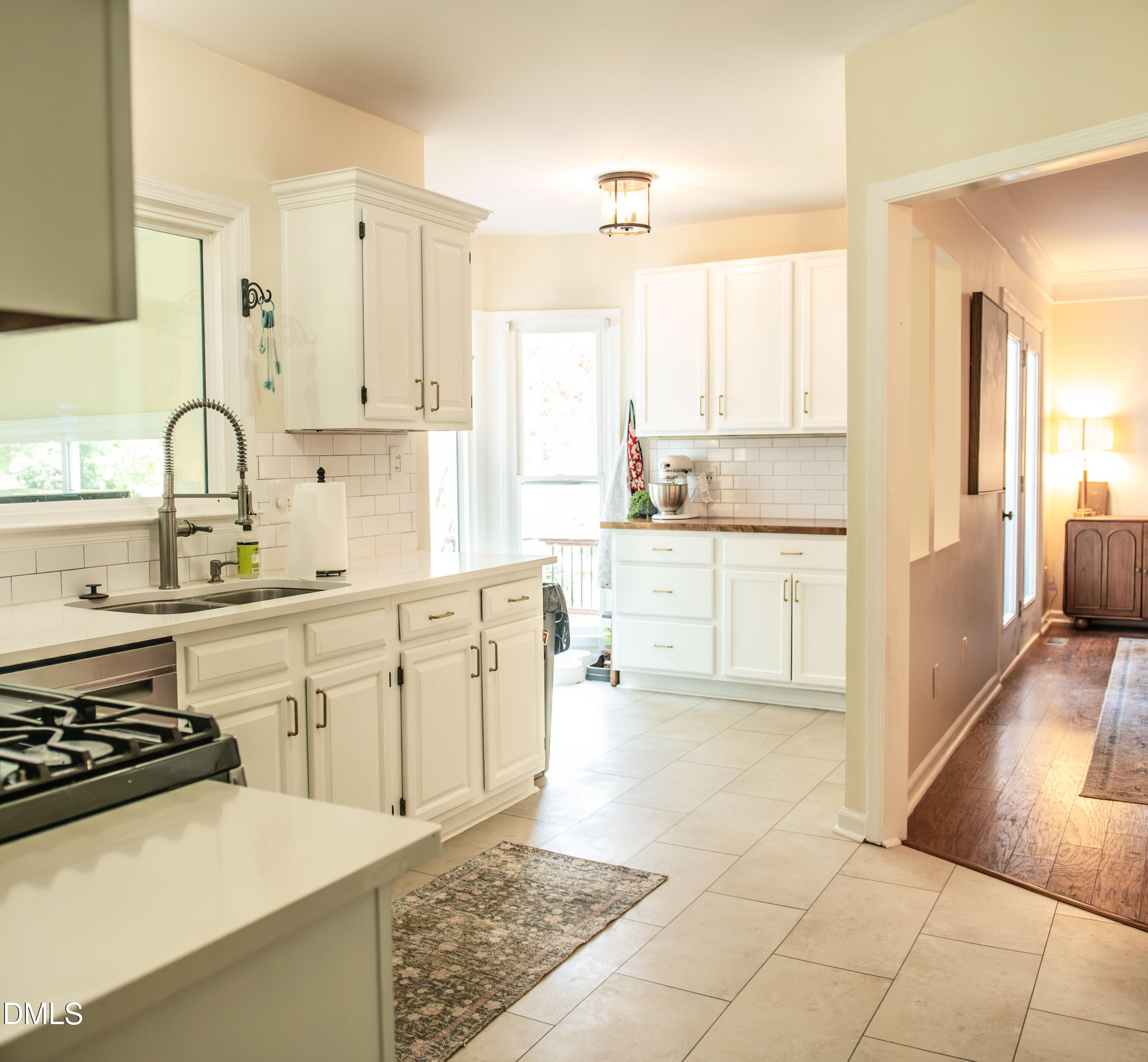 812 Beddingfield Drive Property Photo 8
