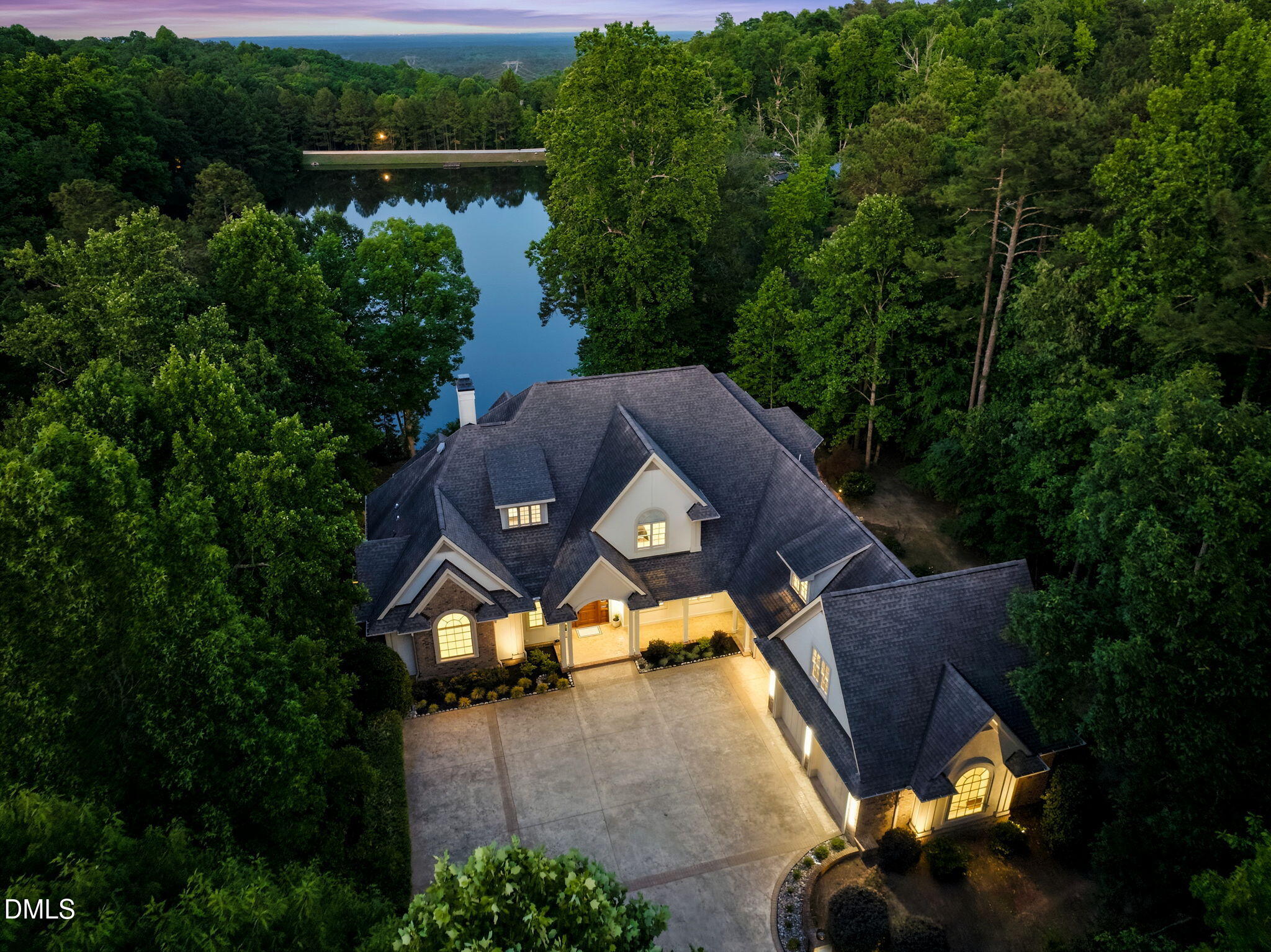 25303 Ludwell Property Photo 1