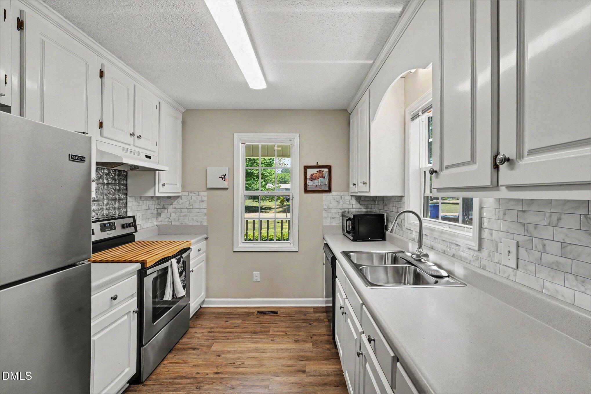 287 N Hickory Street Property Photo 5