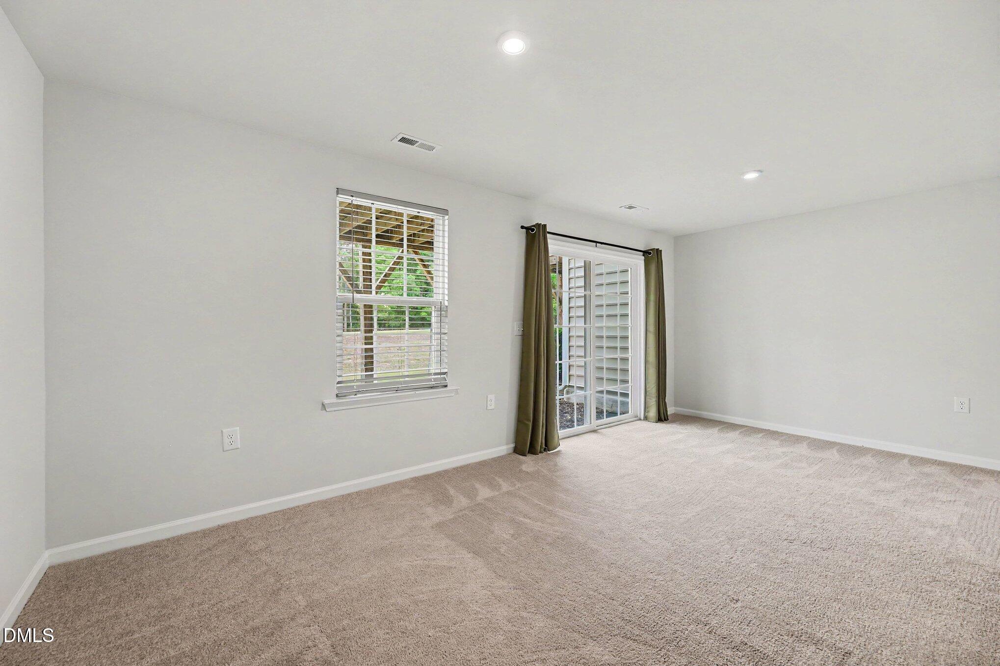 6626 Pathfinder Way Property Photo 5
