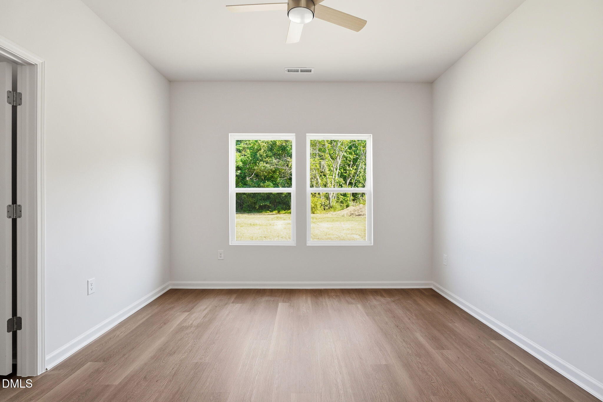9000 Phoenix Court Property Photo 14