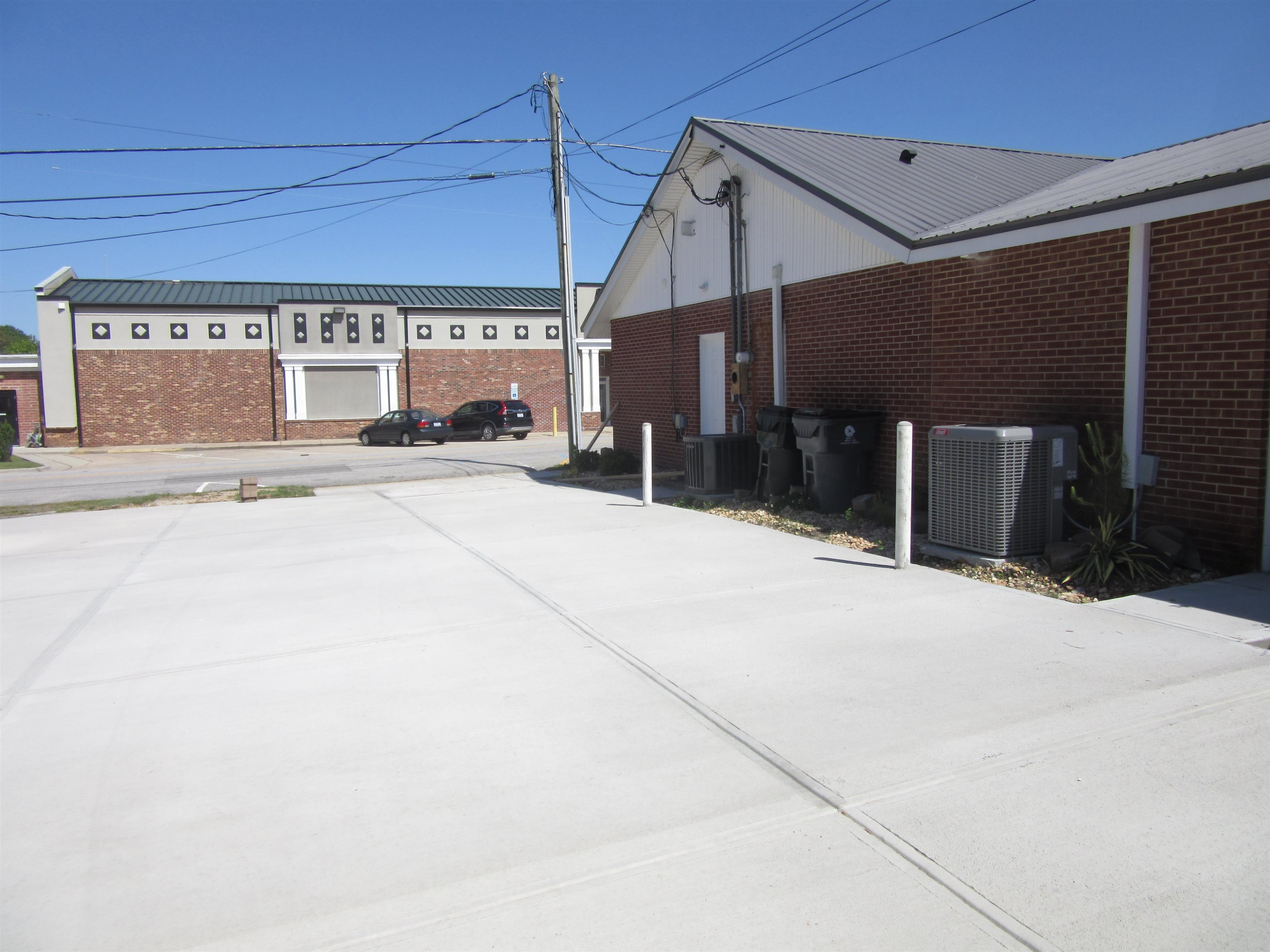 229 N Arendell Avenue A Property Photo 5