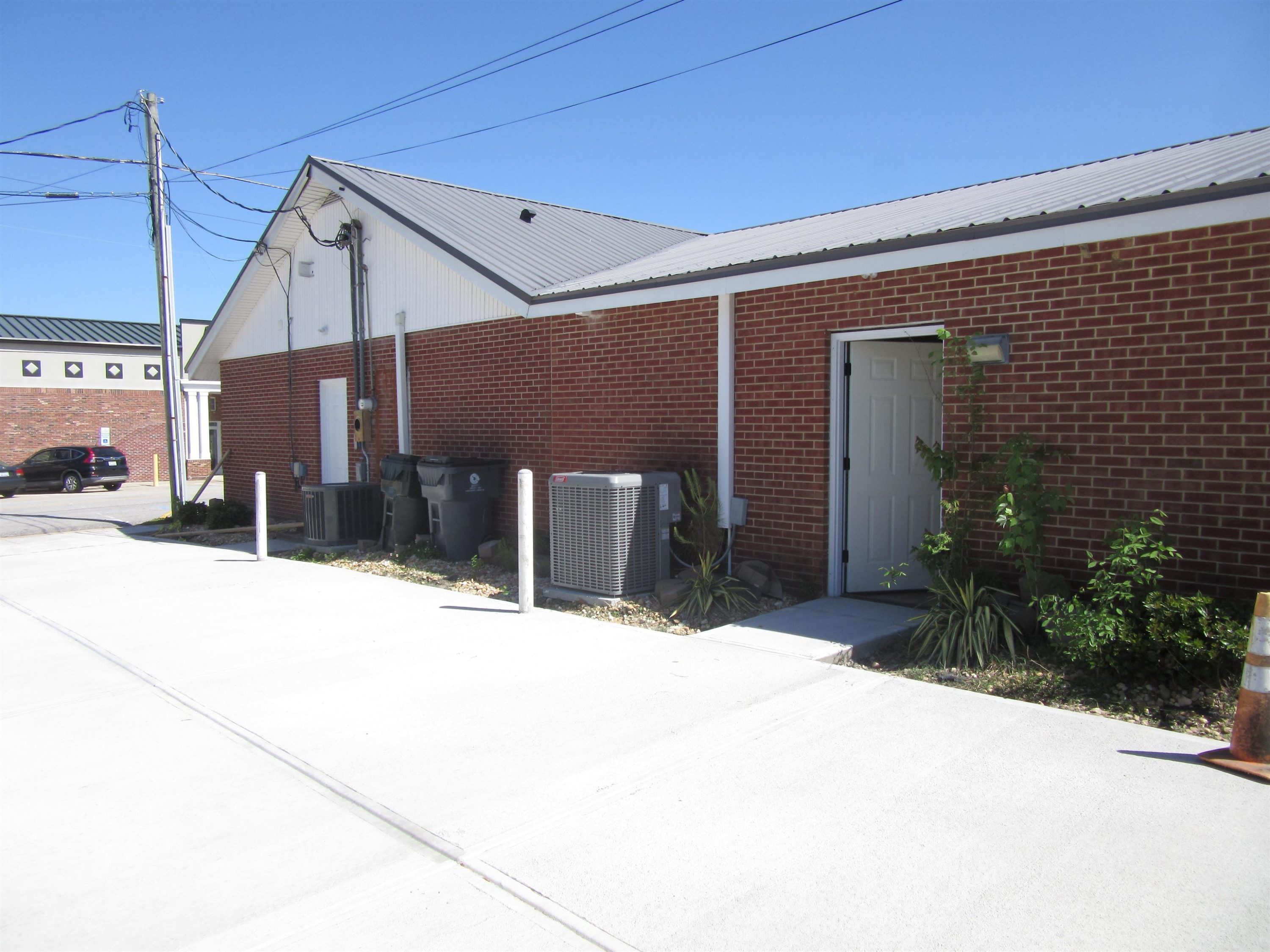229 N Arendell Avenue A Property Photo 6