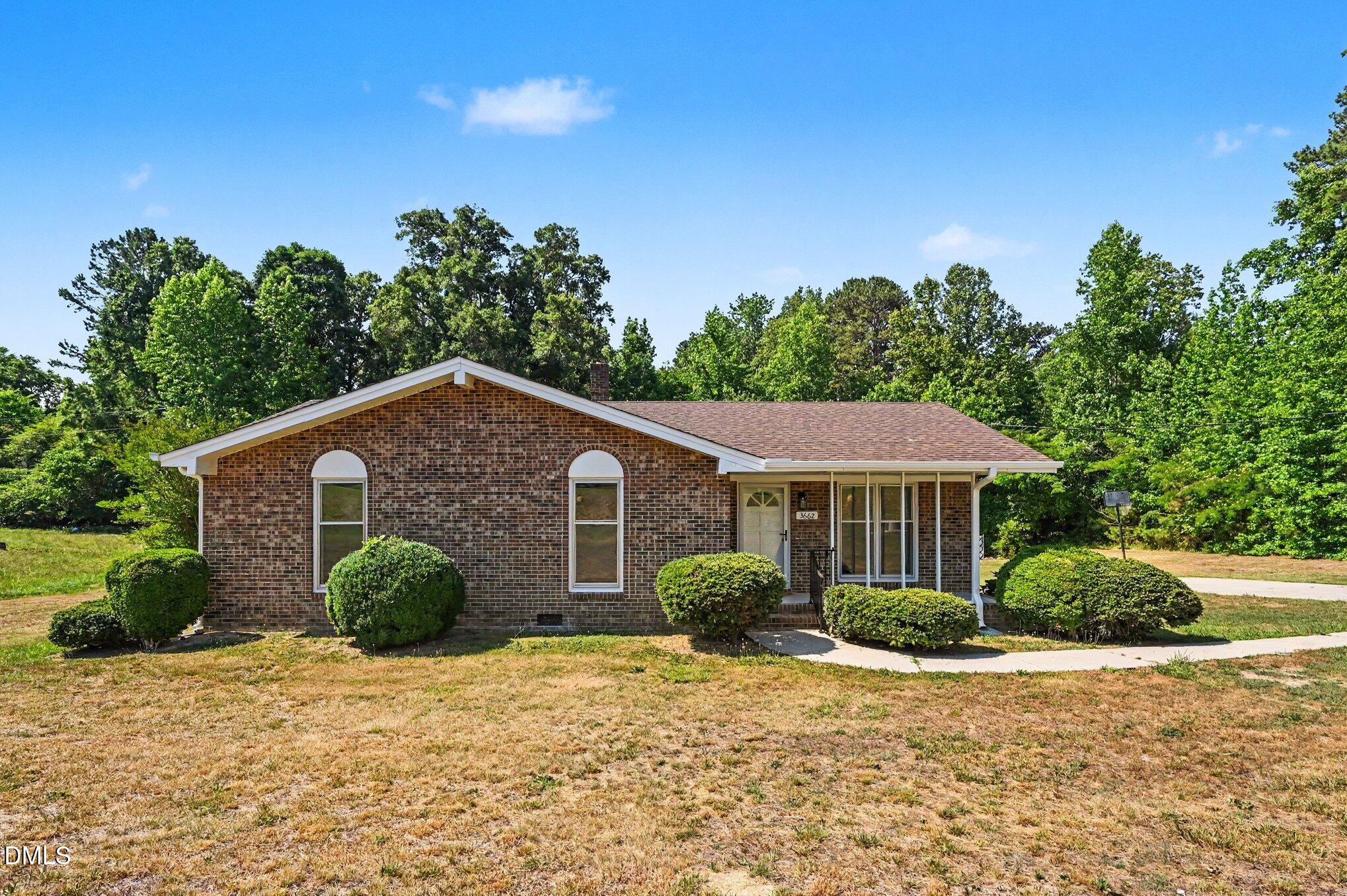 3662 W Antioch Drive Property Photo 1