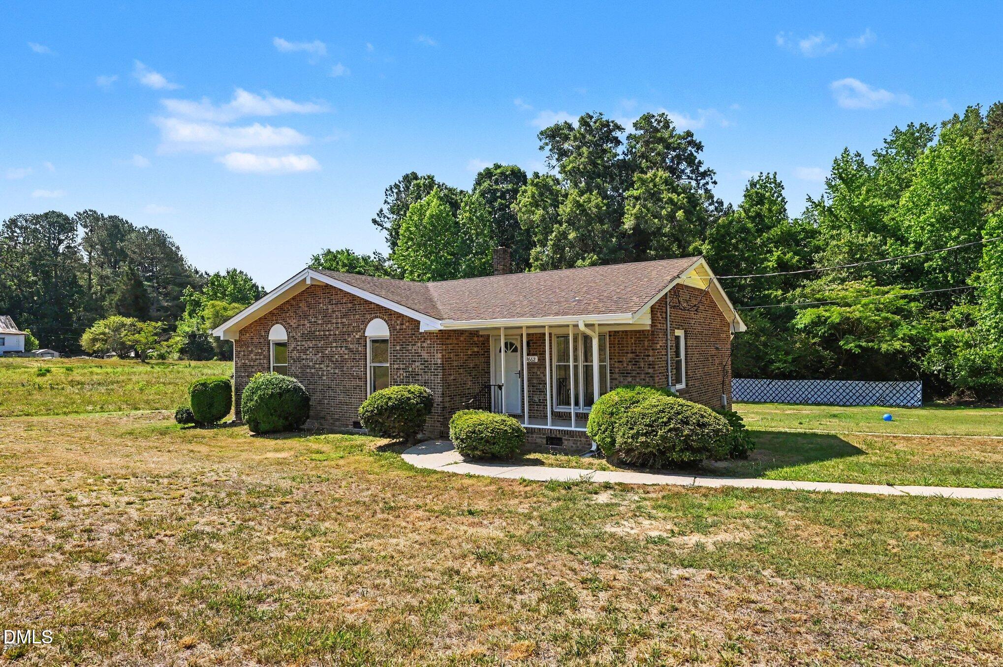 3662 W Antioch Drive Property Photo 3