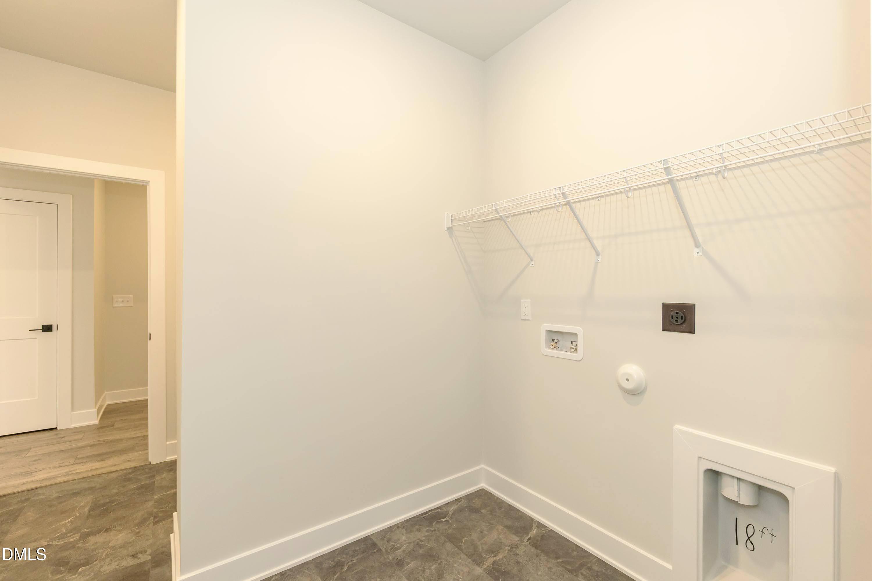 112 Deep Blue Trail Property Photo 19