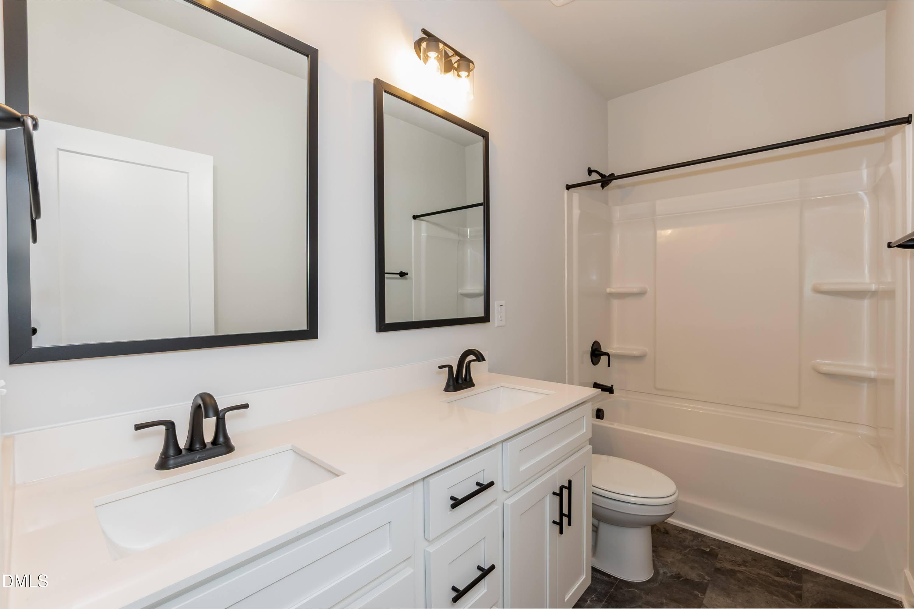 112 Deep Blue Trail Property Photo 34