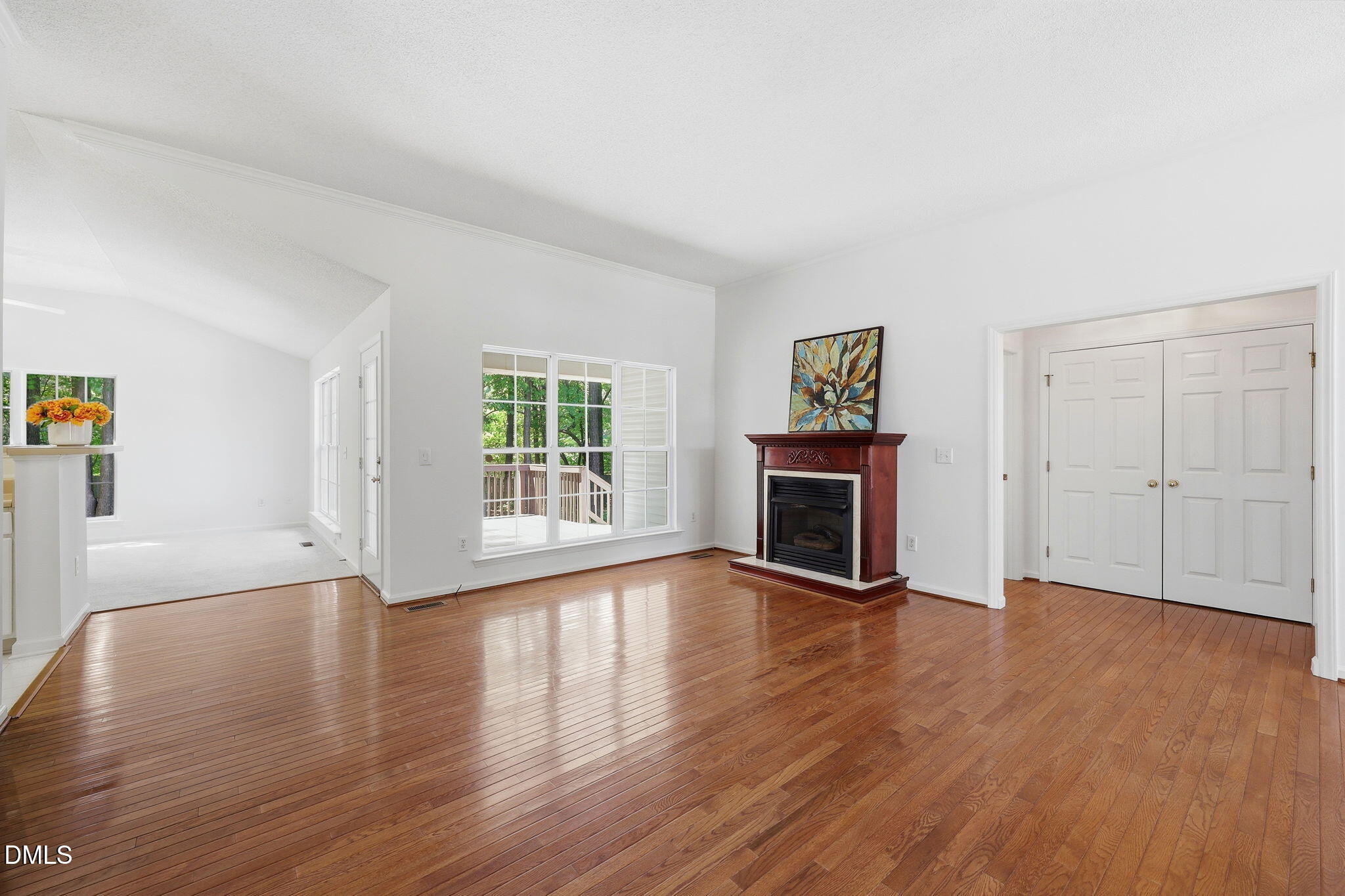 1219 Waterford Green Drive Property Photo 11