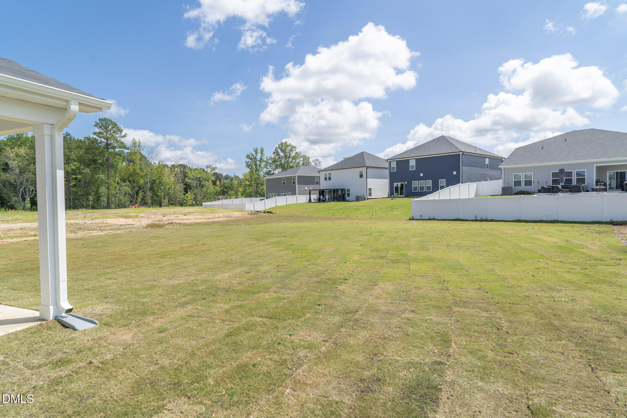 2509 Rosewood Bluff Drive Property Photo 7