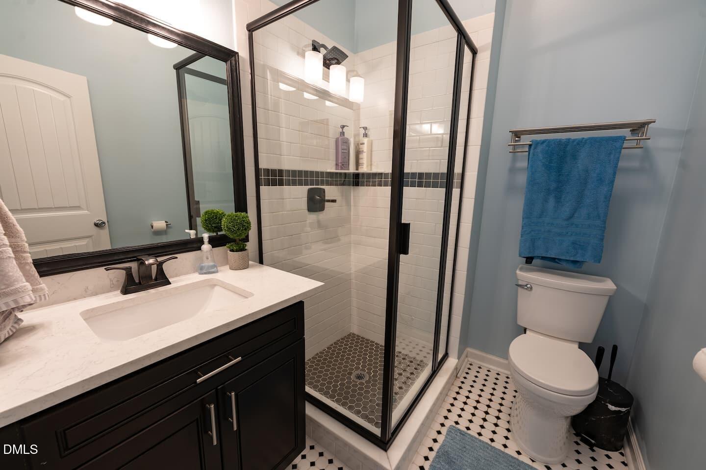 213 E South Street Property Photo 10