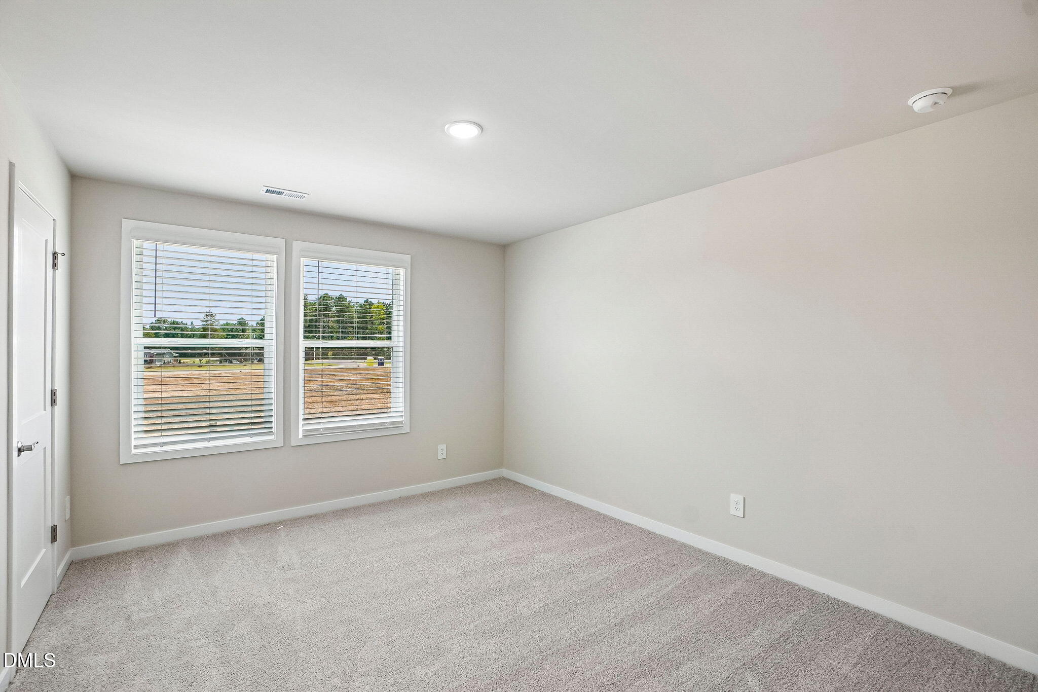 525 Southland Drive Property Photo 31