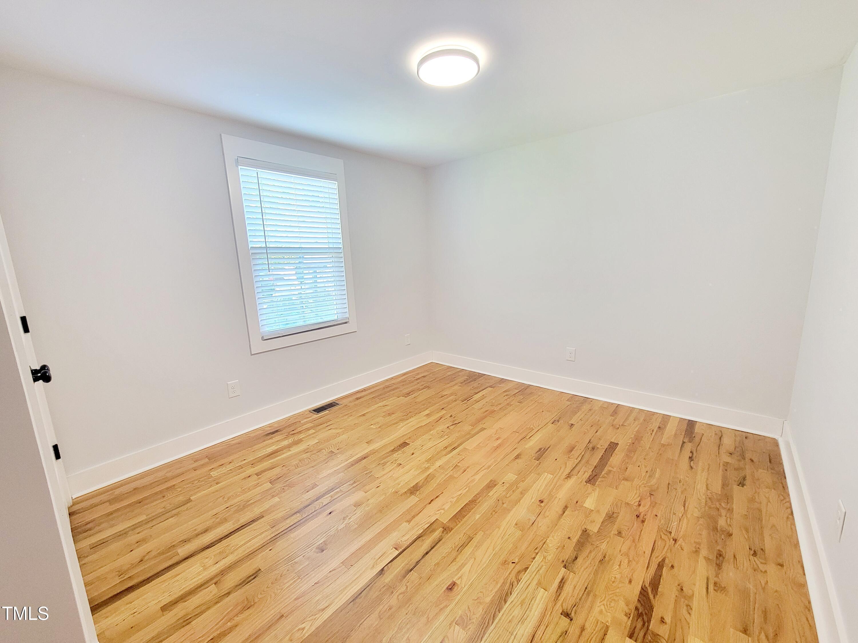 805 Coleman Street Property Photo 28