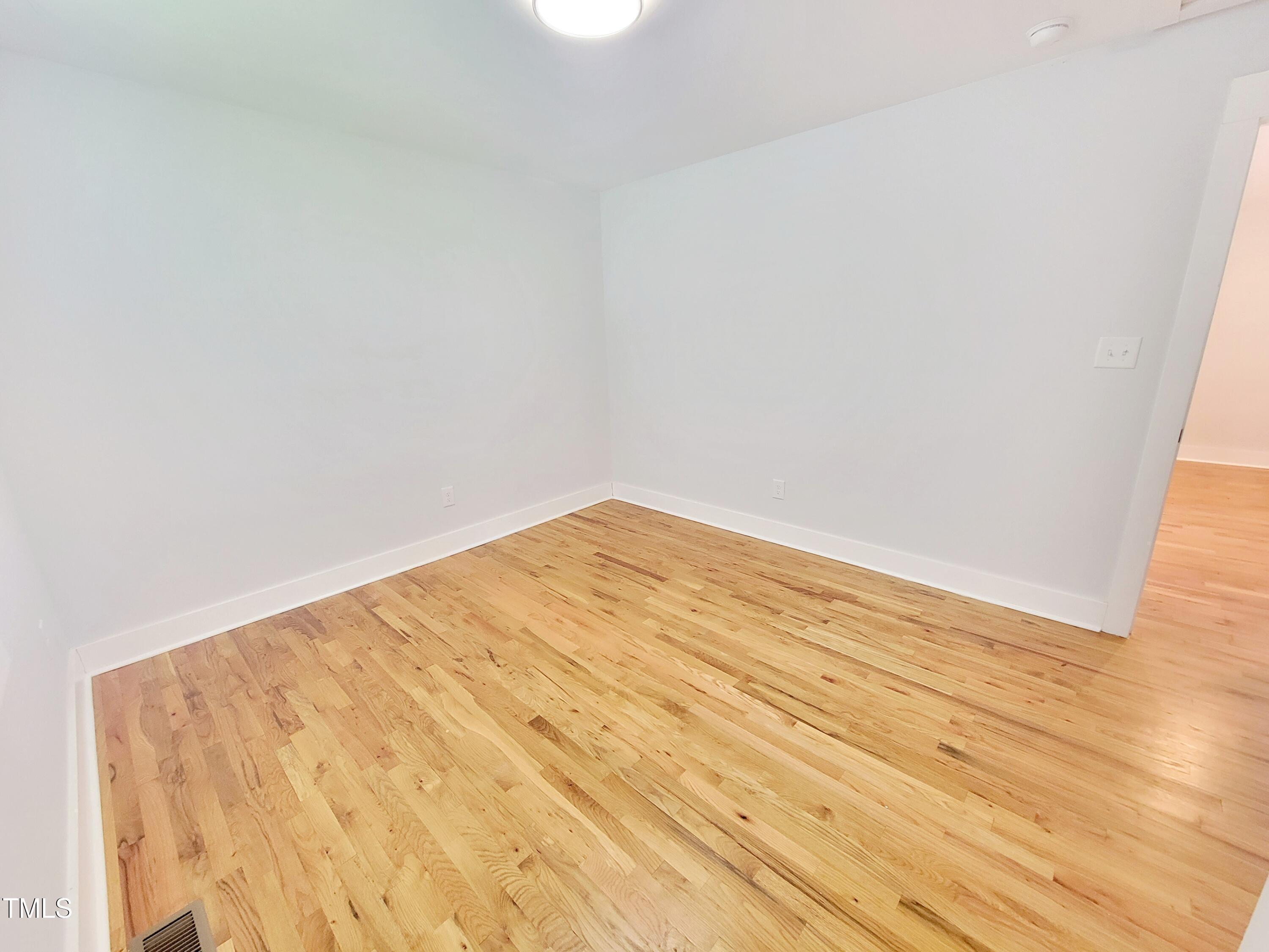 805 Coleman Street Property Photo 31