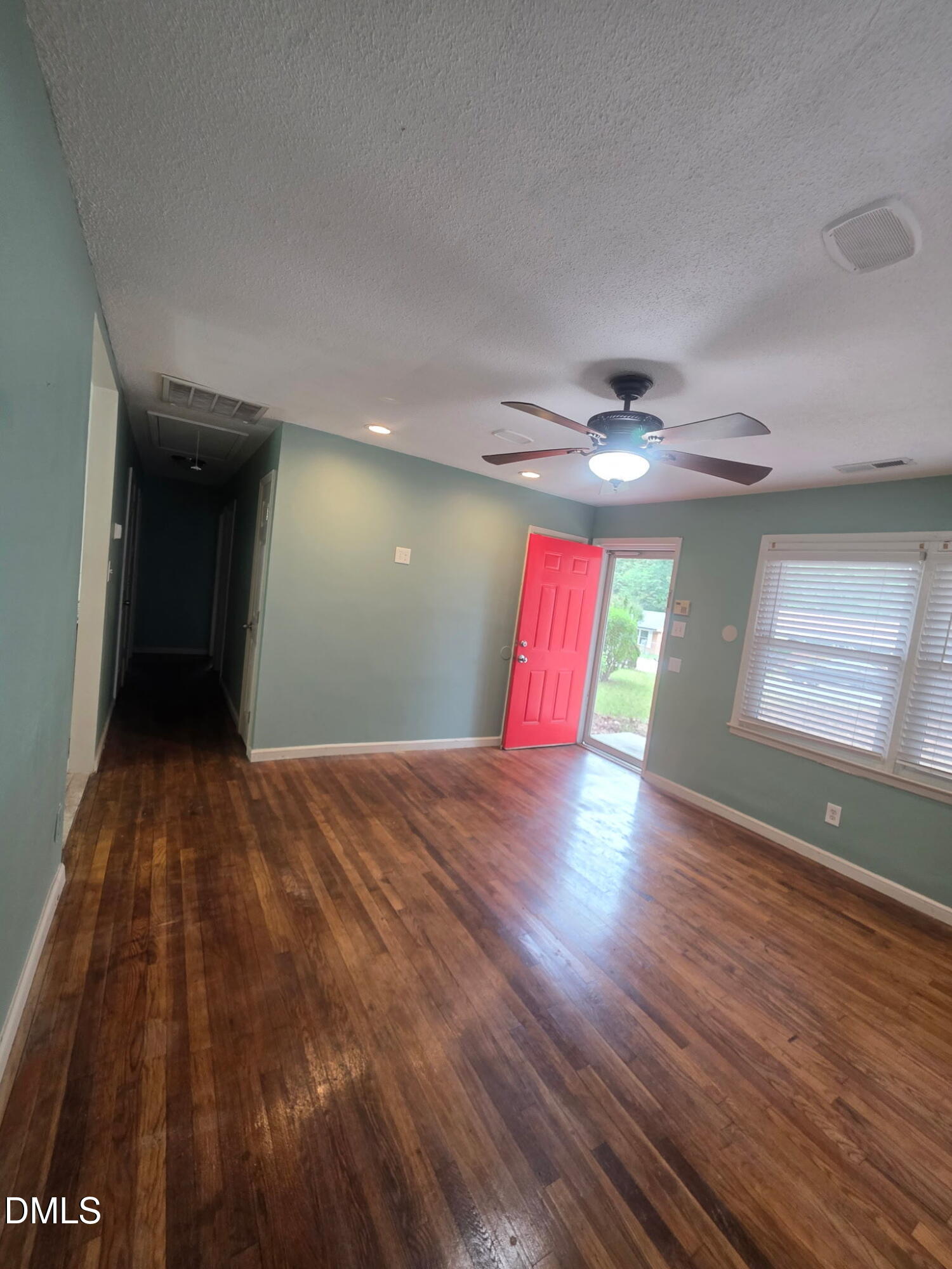 1418 Hearthside Street Property Photo 6