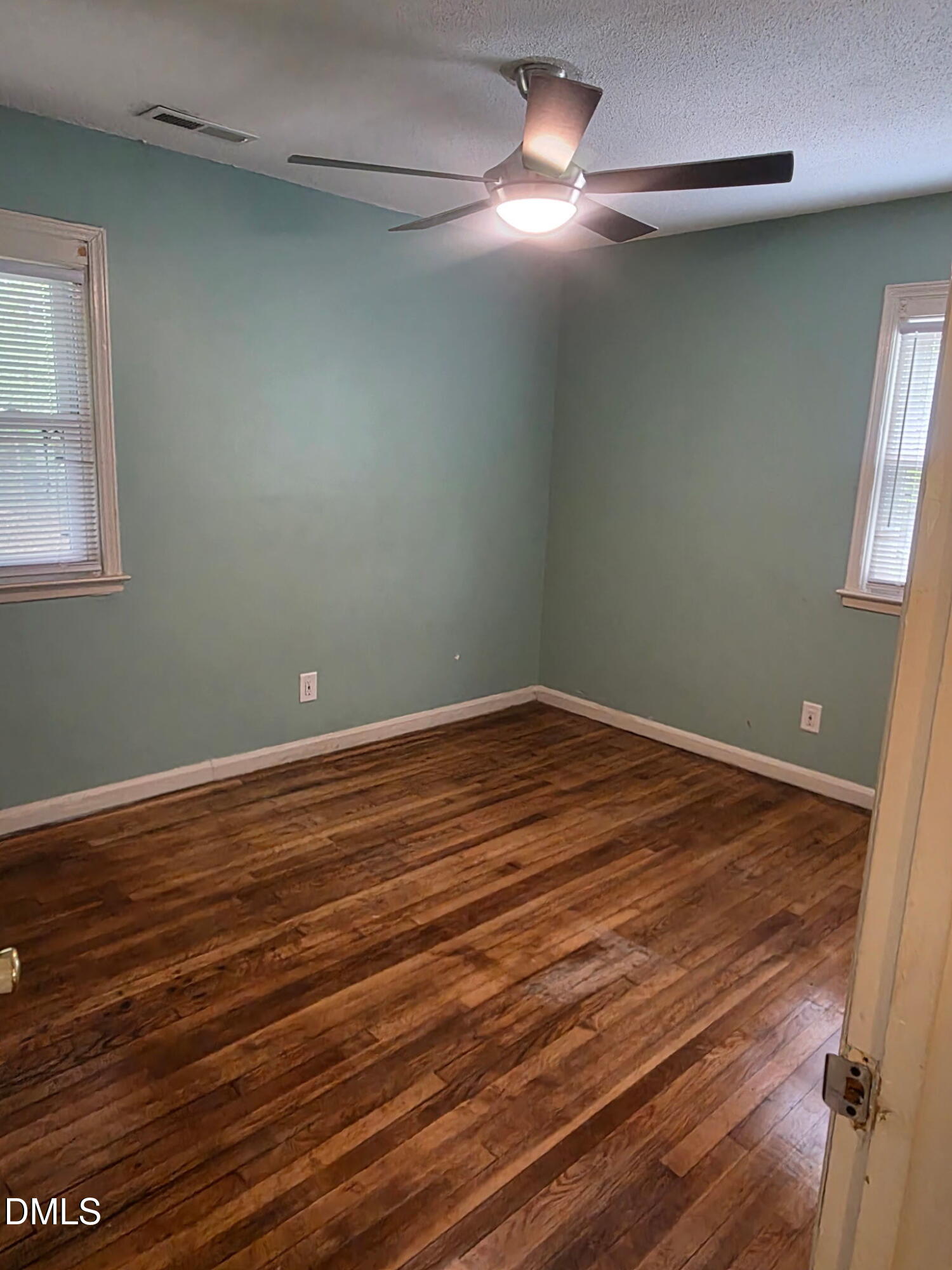 1418 Hearthside Street Property Photo 14