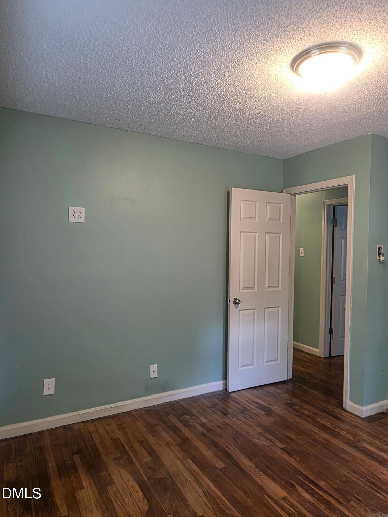1418 Hearthside Street Property Photo 18