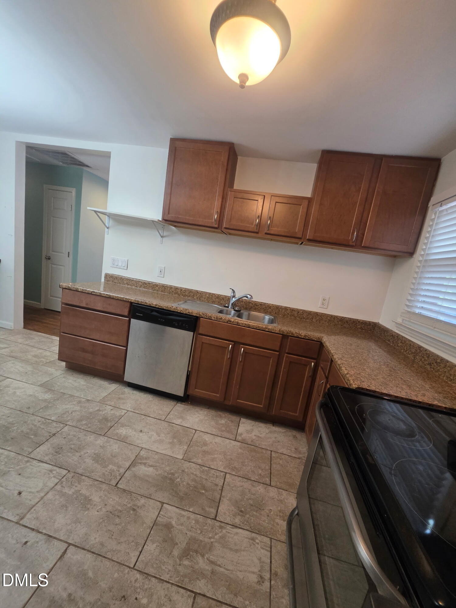 1418 Hearthside Street Property Photo 21