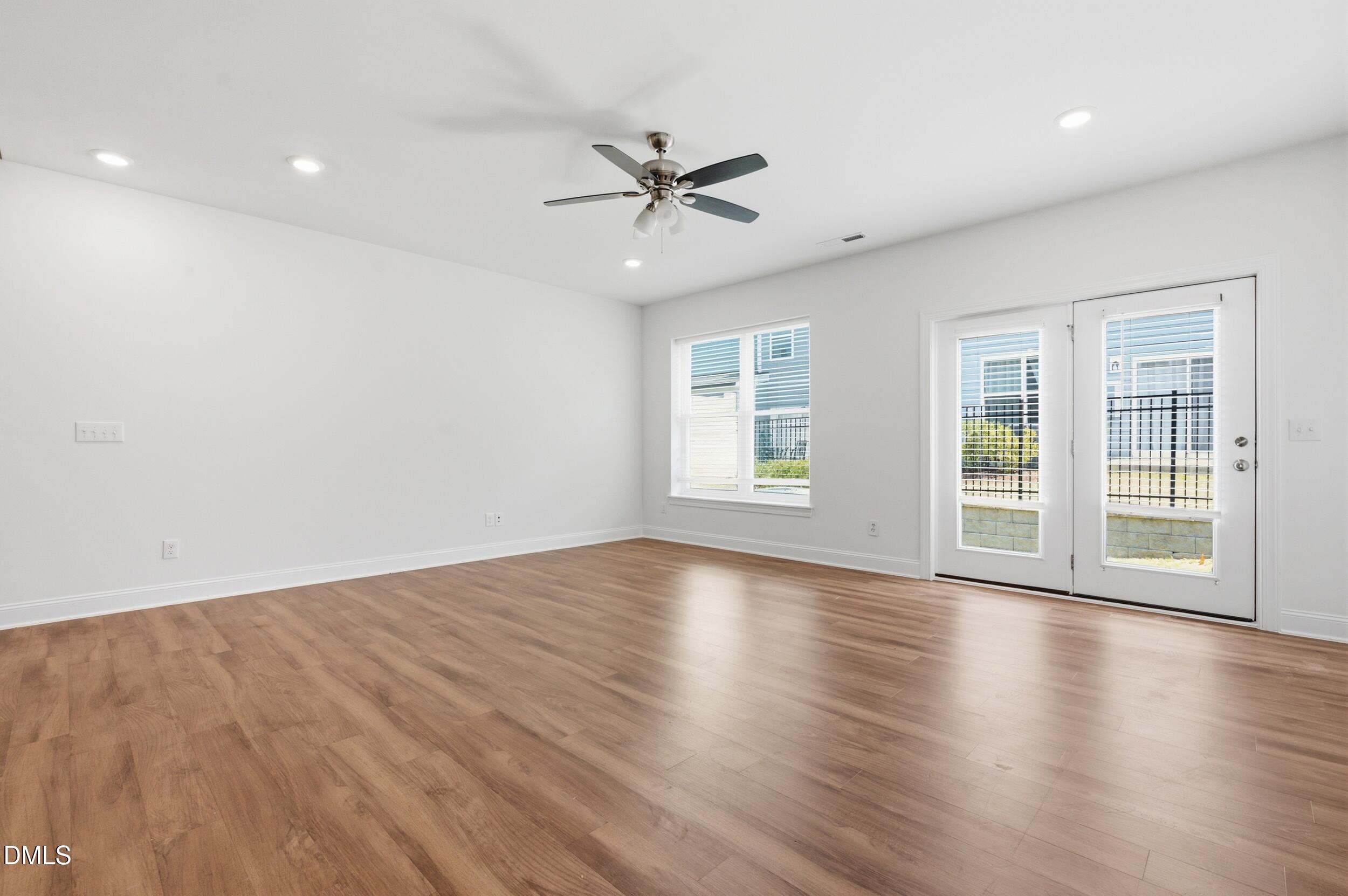 212 Marbella Grove Court Property Photo 11