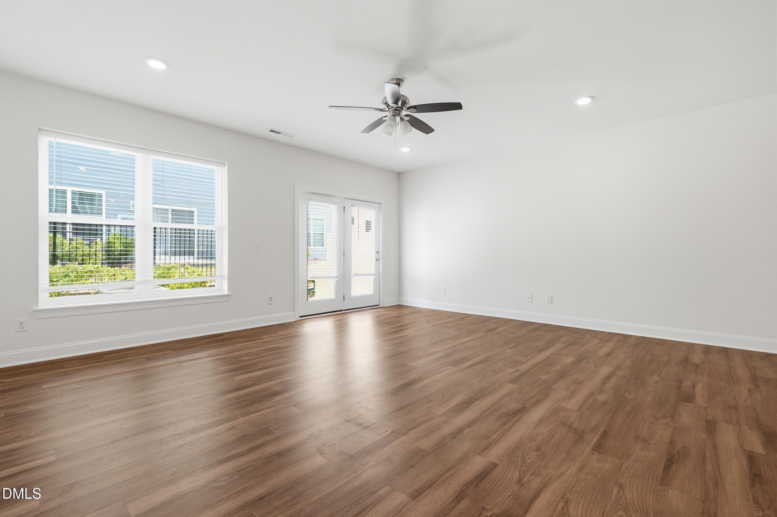 212 Marbella Grove Court Property Photo 14