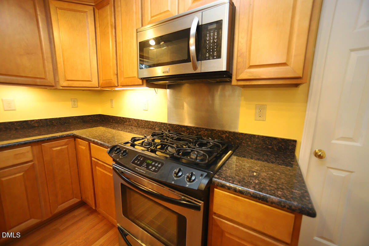 616 Morningside Drive Property Photo 10