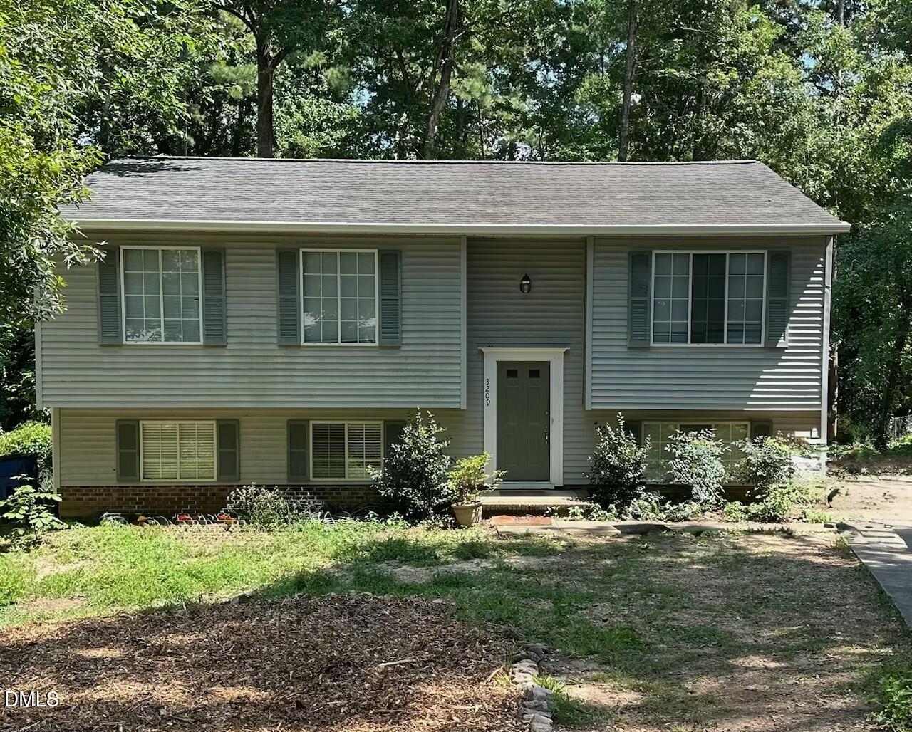 3209 Joanne Drive Property Photo 1