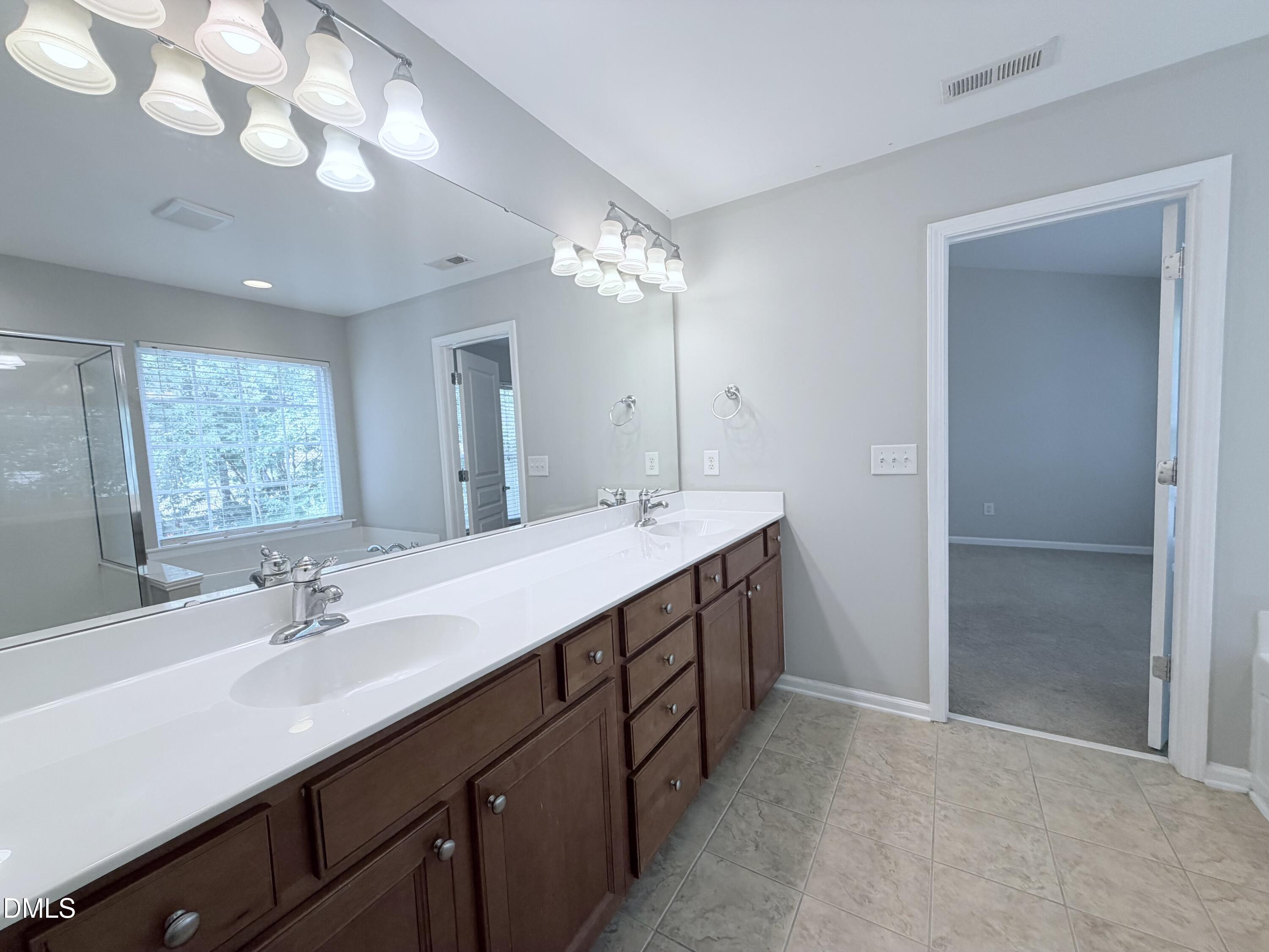 2101 Addenbrock Drive Property Photo 13