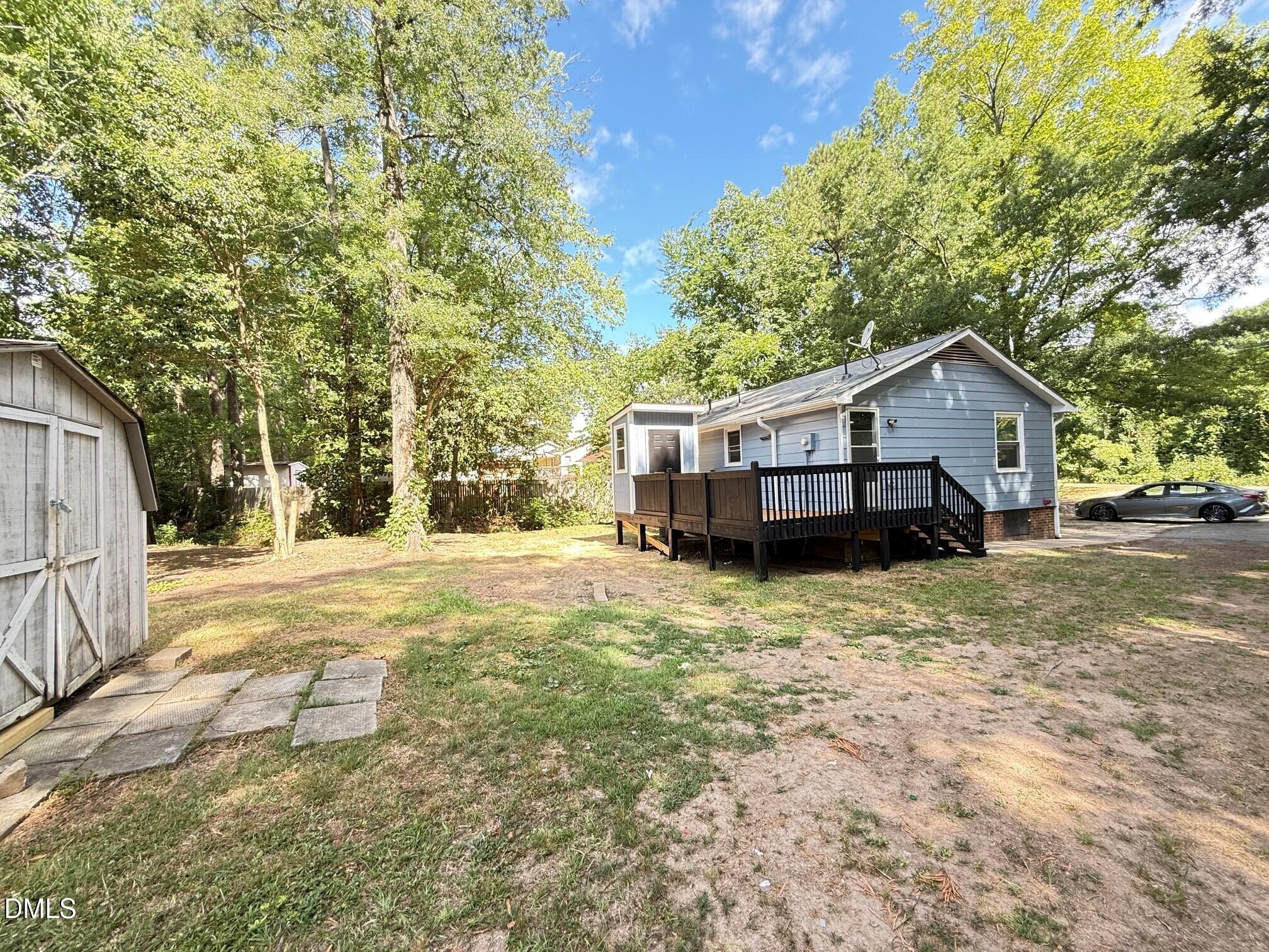 801 Carter Avenue Property Photo 24