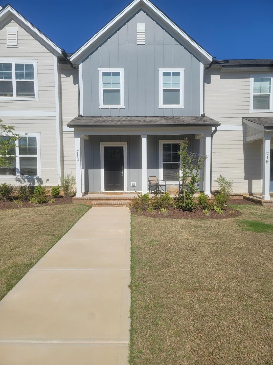 713 Silo Park Drive Property Photo 1