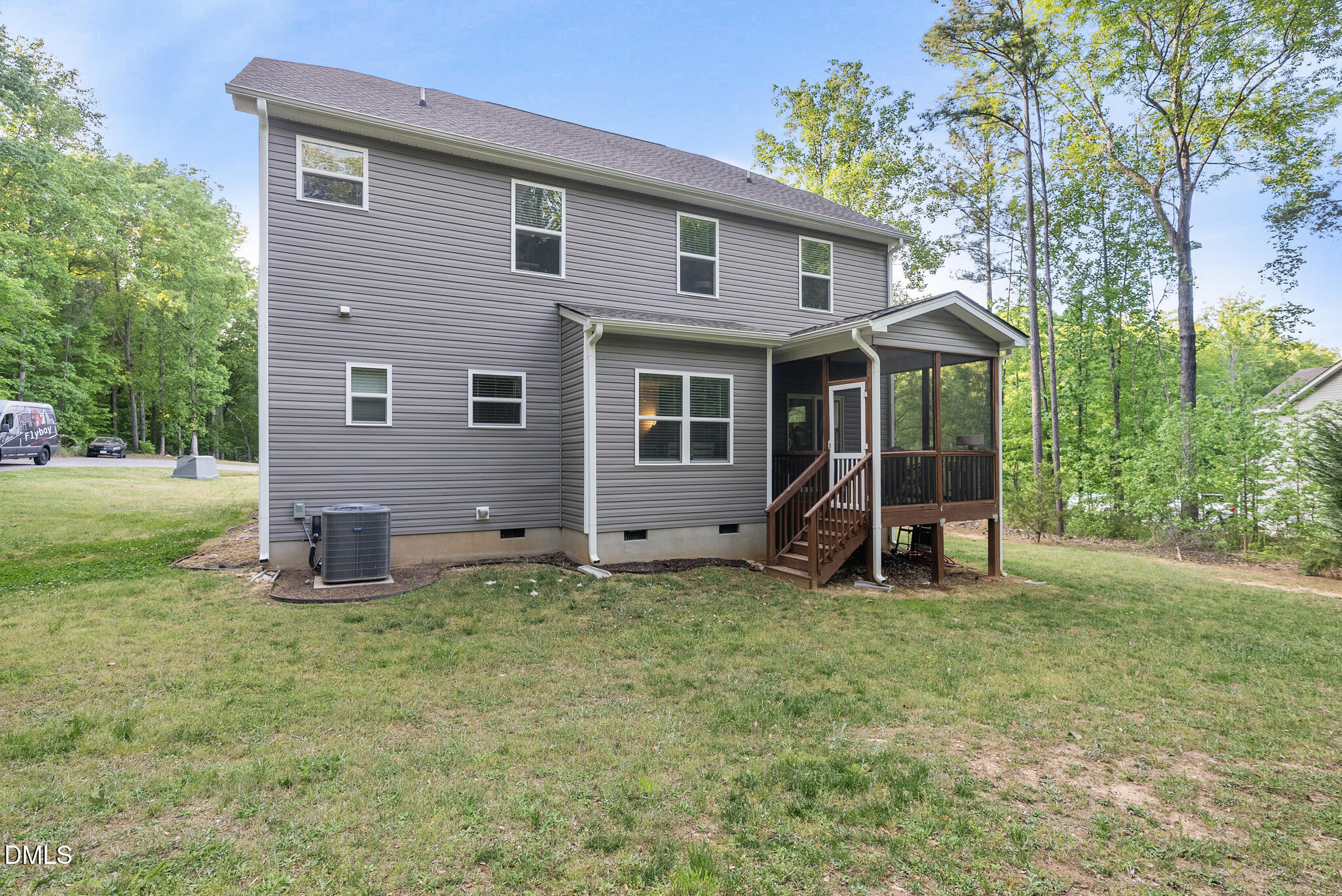 3440 Lilac Lane Property Photo 5