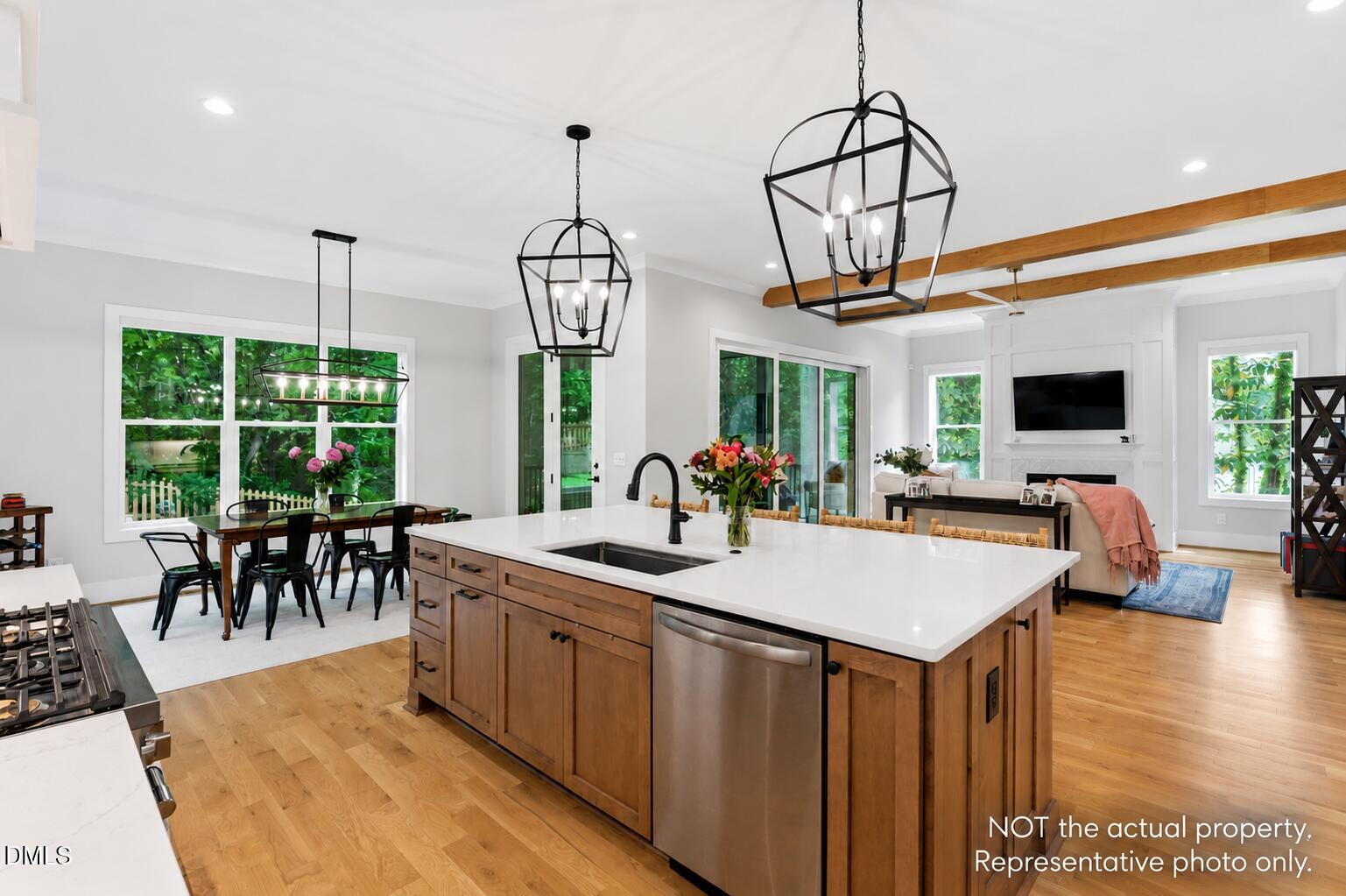 308 Mulberry Street Property Photo 8